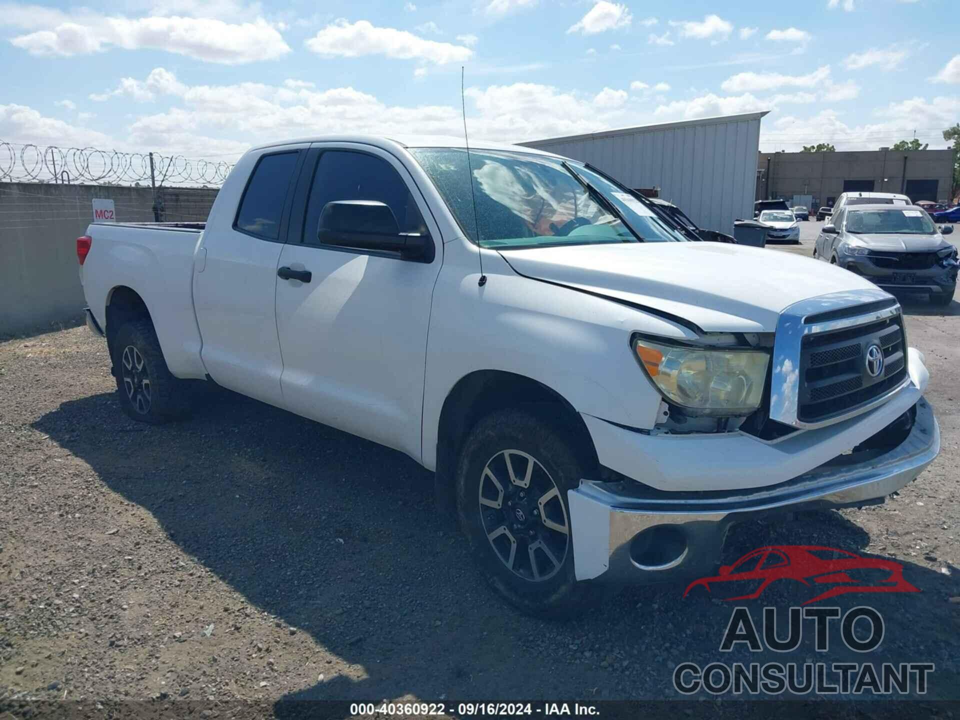 TOYOTA TUNDRA 2010 - 5TFUM5F1XAX010353