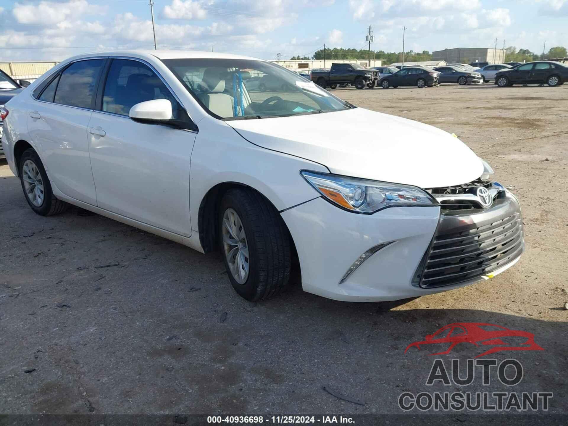TOYOTA CAMRY 2016 - 4T4BF1FK1GR562192