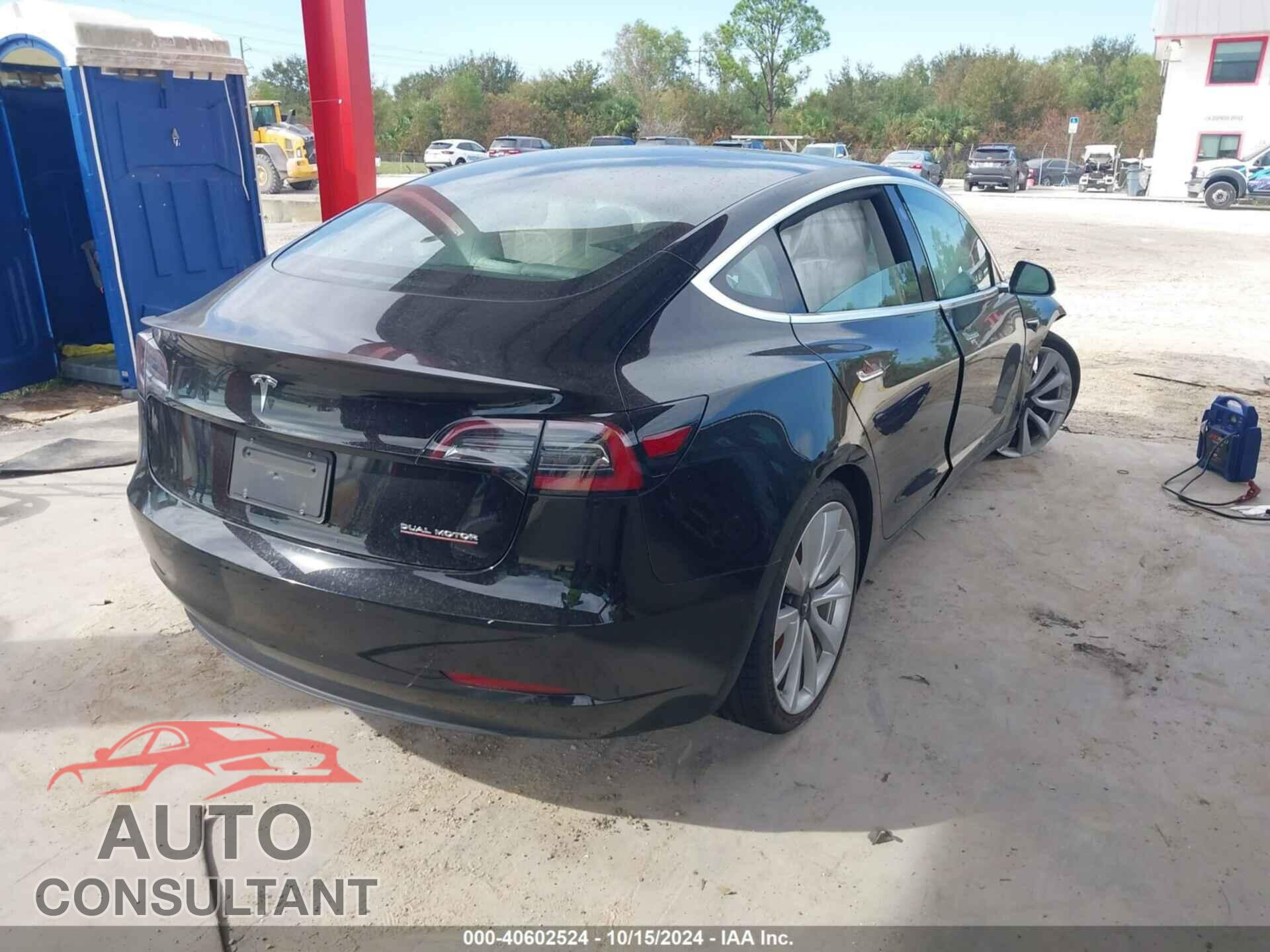 TESLA MODEL 3 2019 - 5YJ3E1EB2KF455015