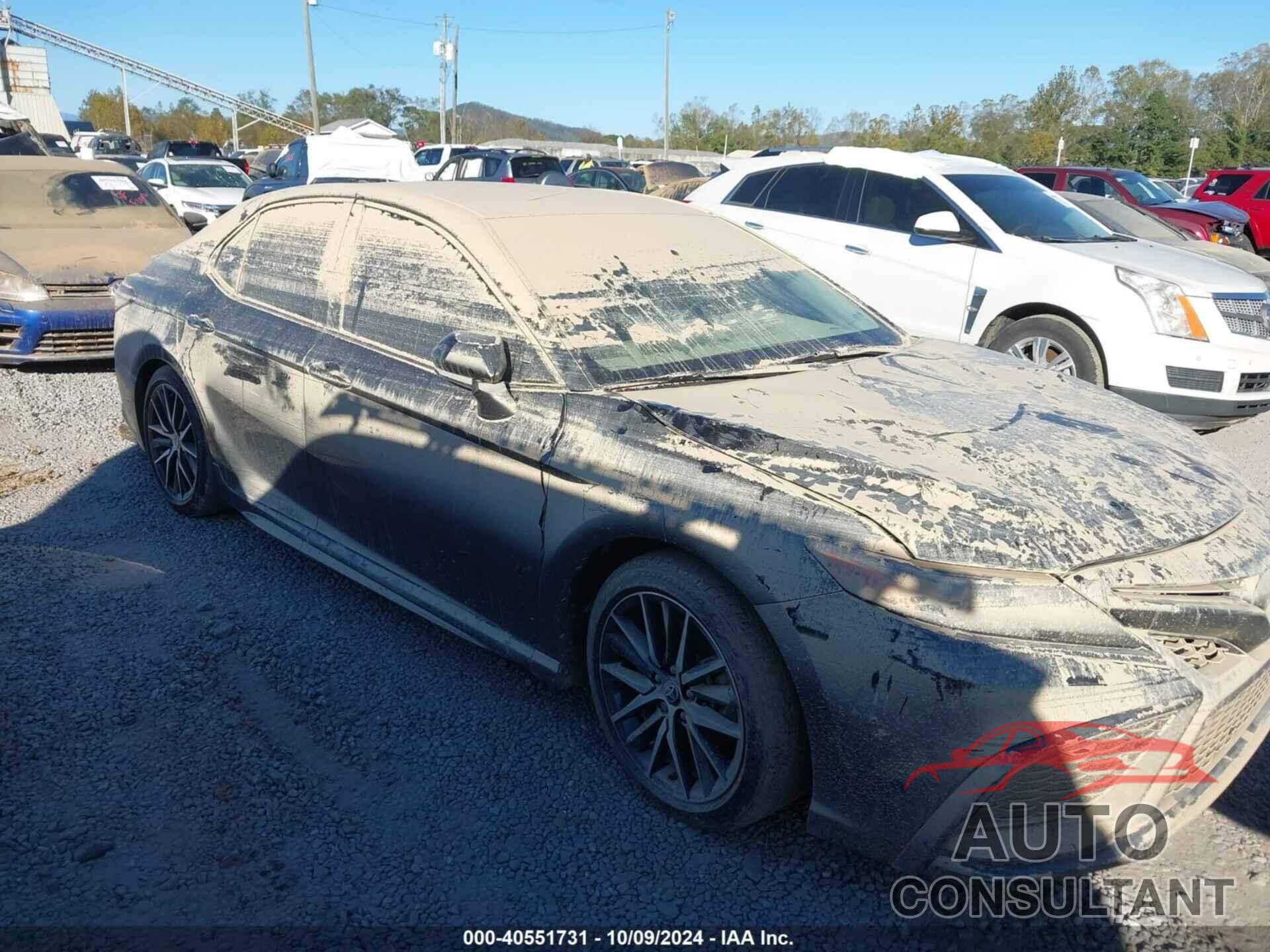 TOYOTA CAMRY 2022 - 4T1G11AK8NU059097
