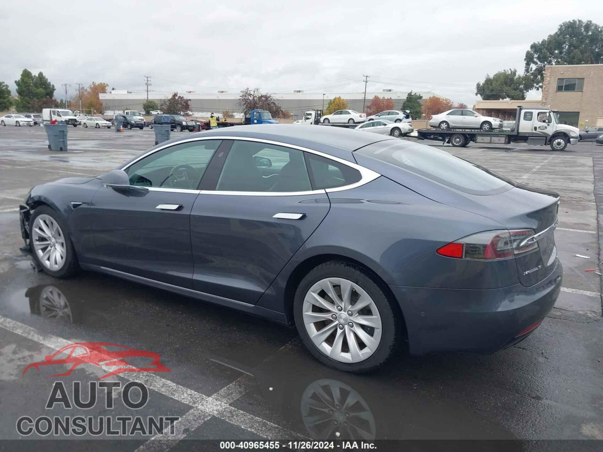 TESLA MODEL S 2017 - 5YJSA1E26HF195363
