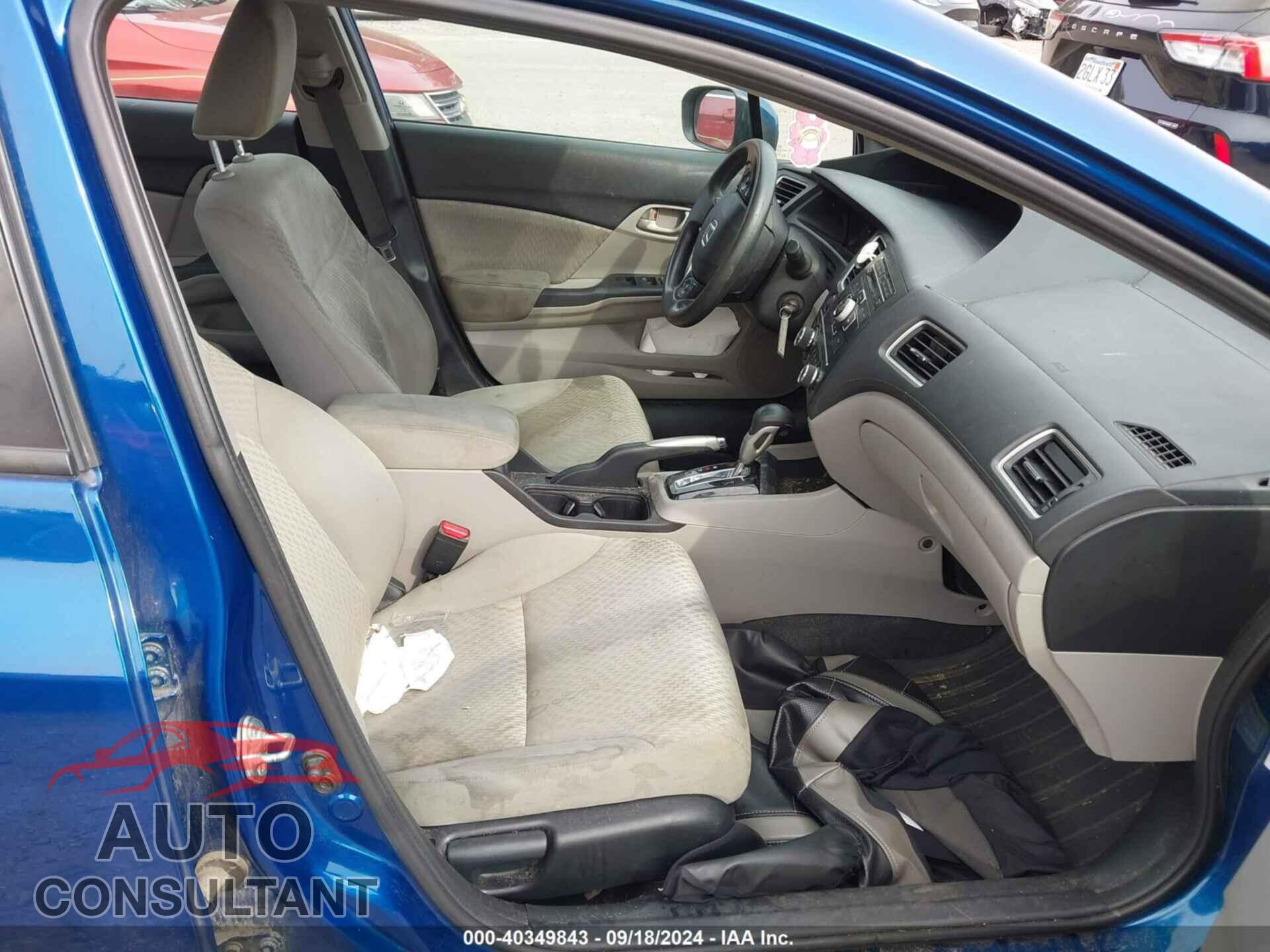 HONDA CIVIC 2015 - 19XFB2F50FE225117