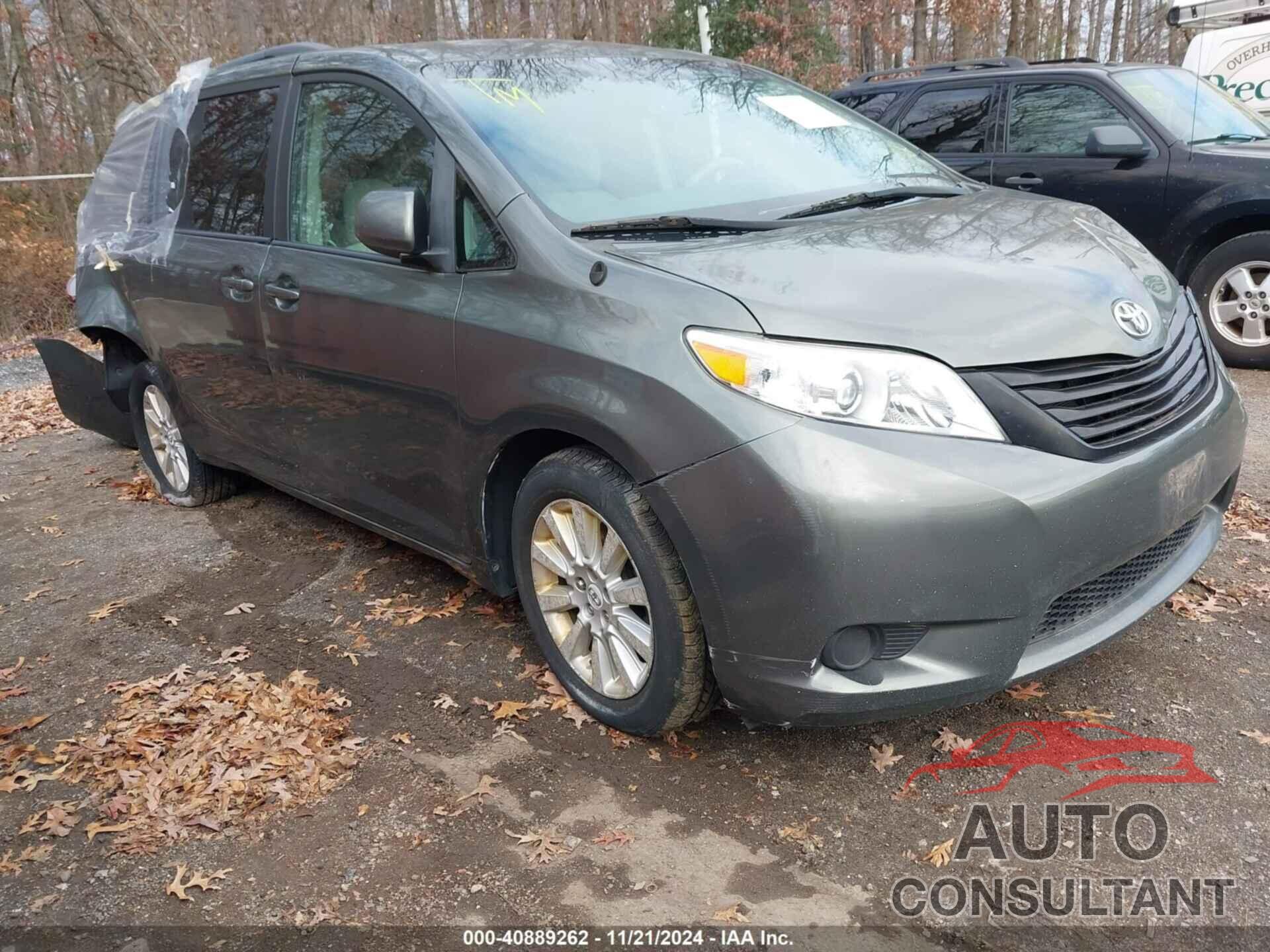 TOYOTA SIENNA 2011 - 5TDJK3DC3BS008064