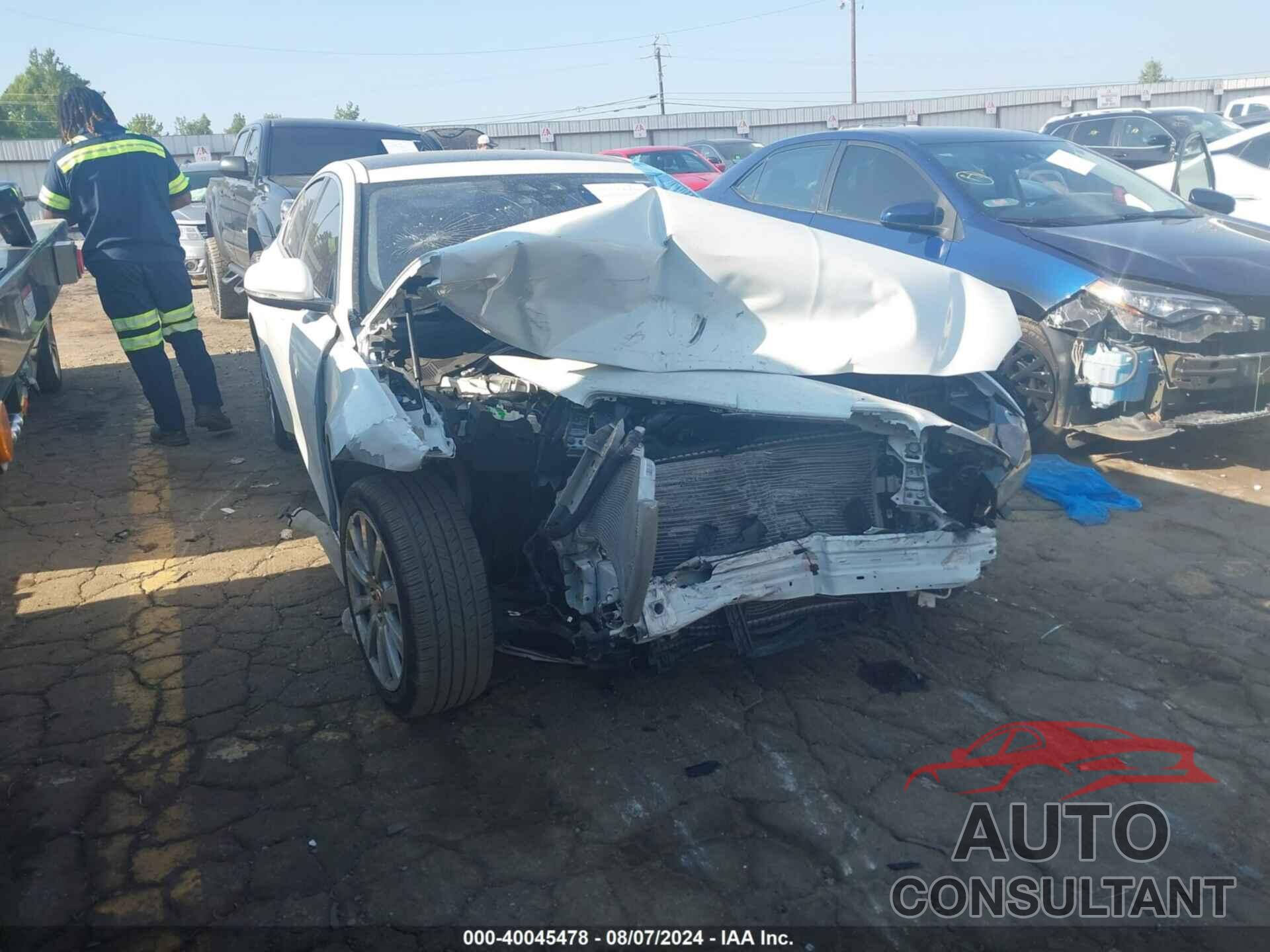 JAGUAR XE 2019 - SAJAR4FX0KCP45291