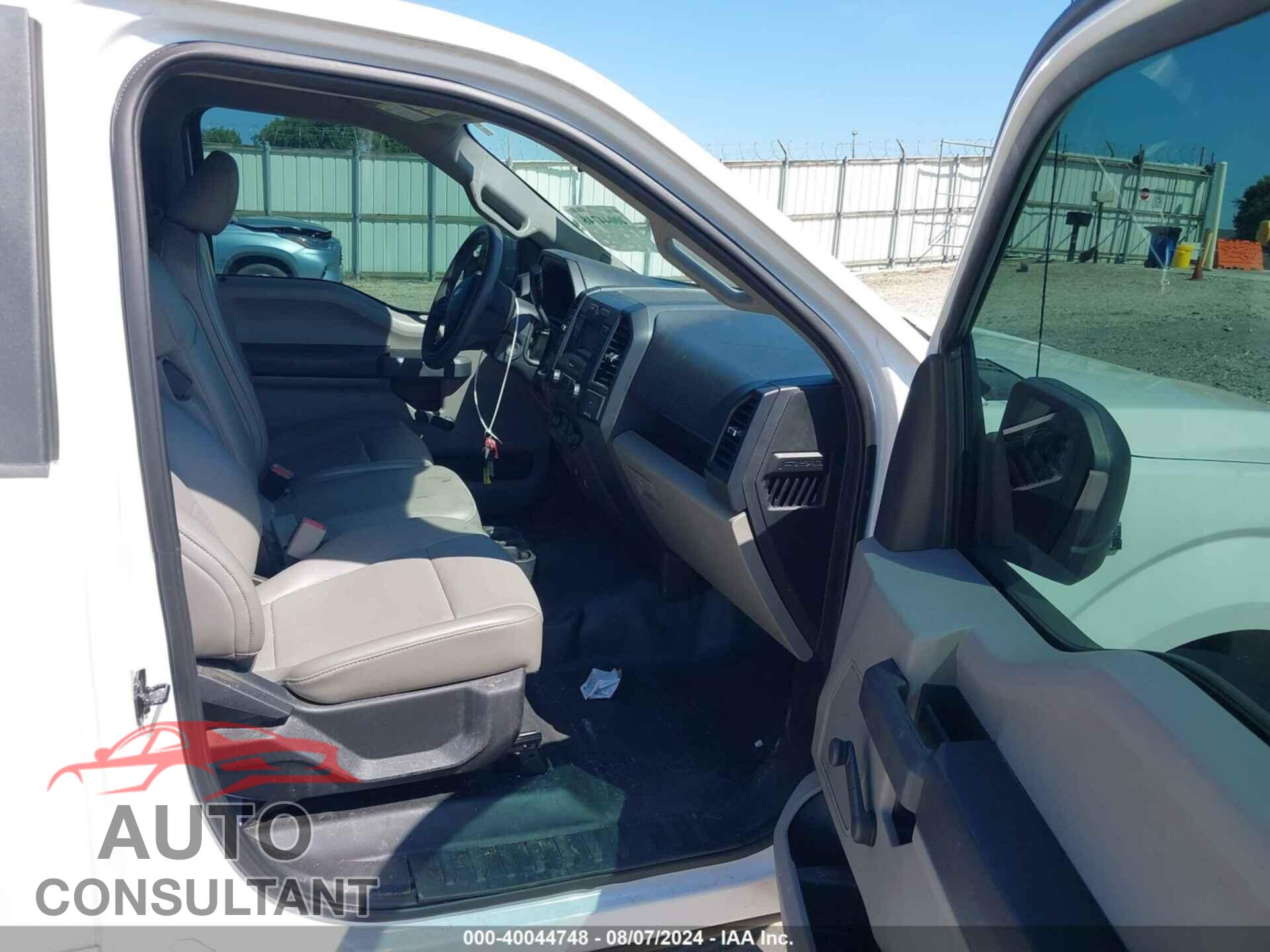 FORD F-150 2016 - 1FTMF1C87GFB41002