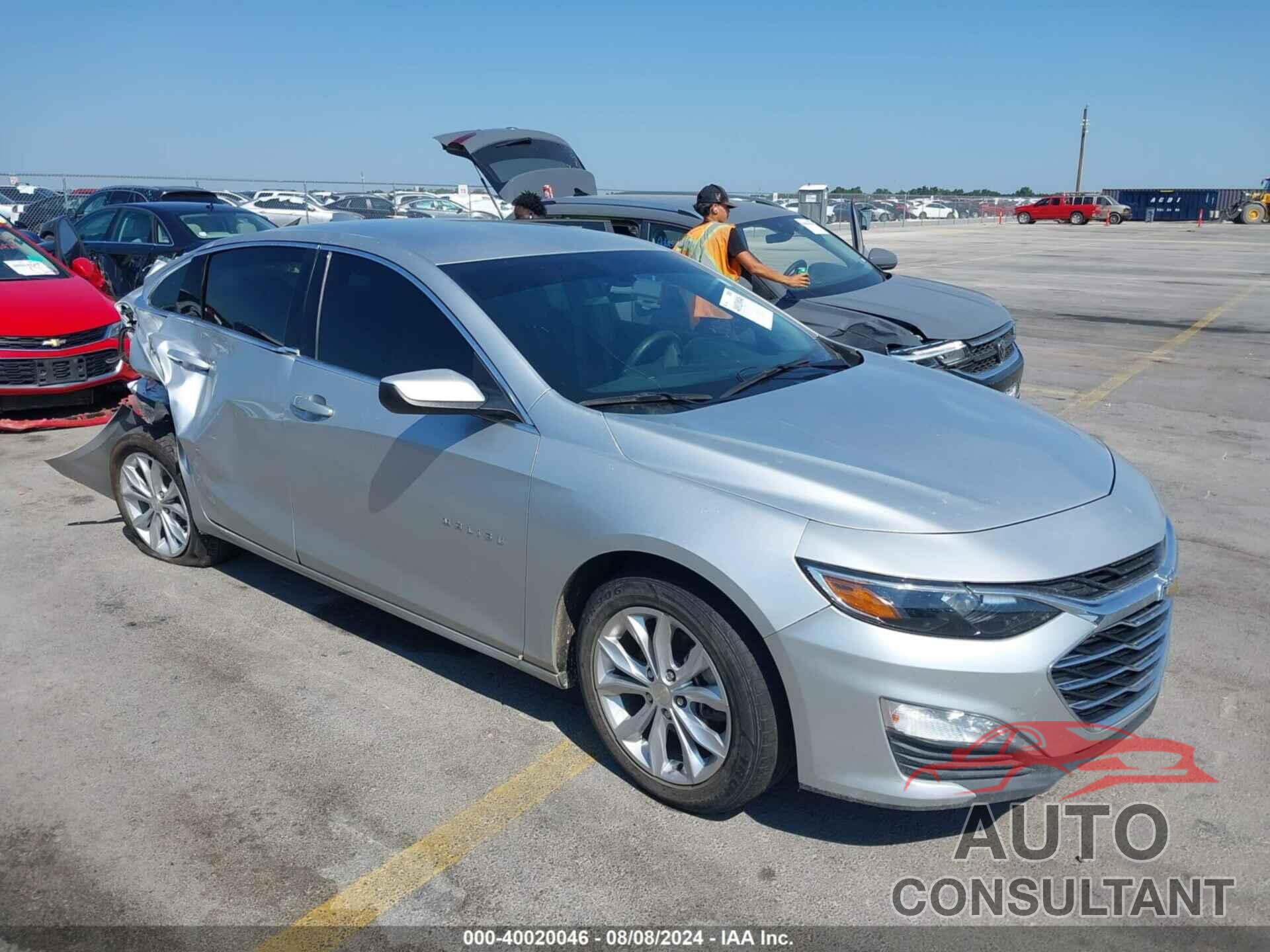 CHEVROLET MALIBU 2020 - 1G1ZD5ST9LF037476