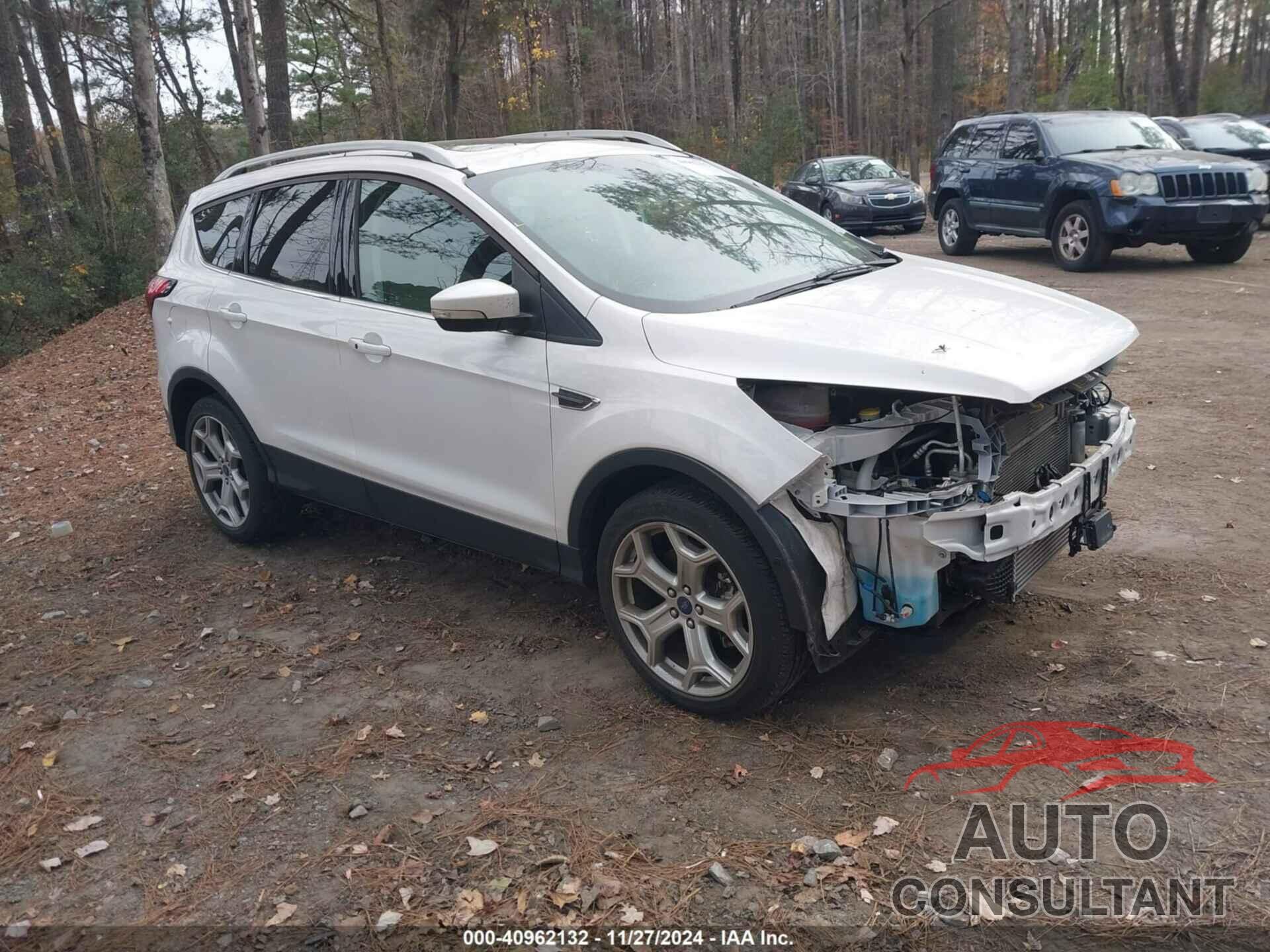 FORD ESCAPE 2019 - 1FMCU0J97KUA91273