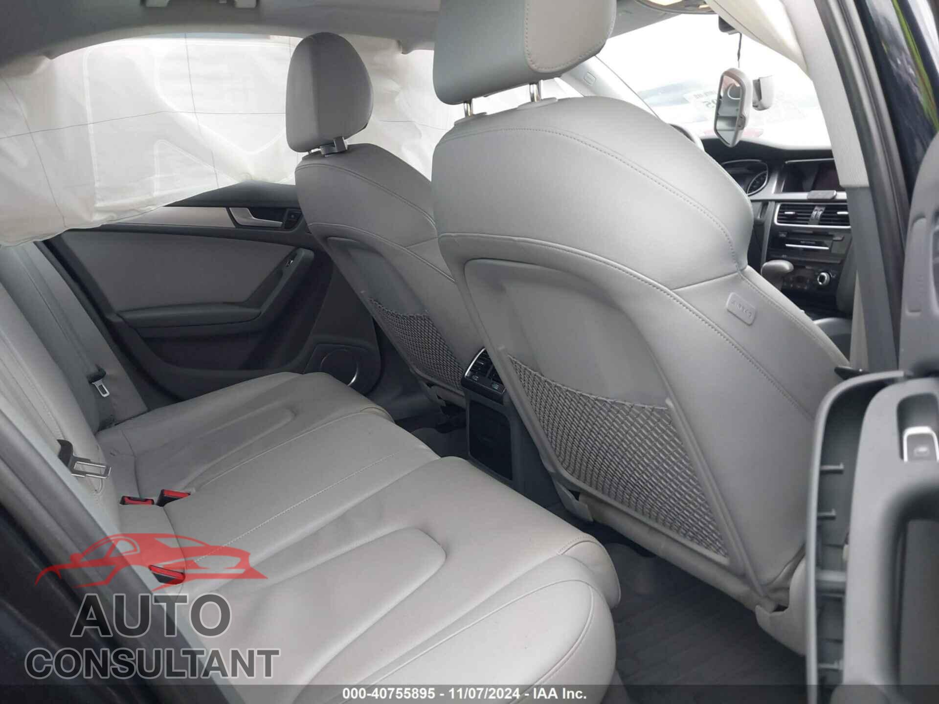 AUDI A4 2013 - WAUFFAFL8DN011107
