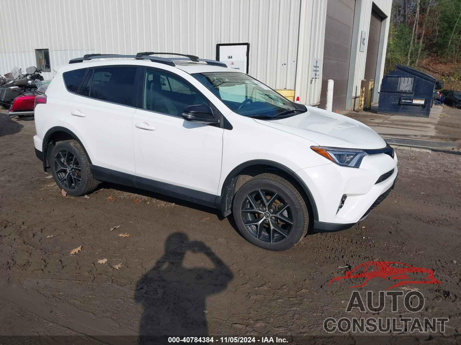 TOYOTA RAV4 2018 - 2T3JFREV7JW750312