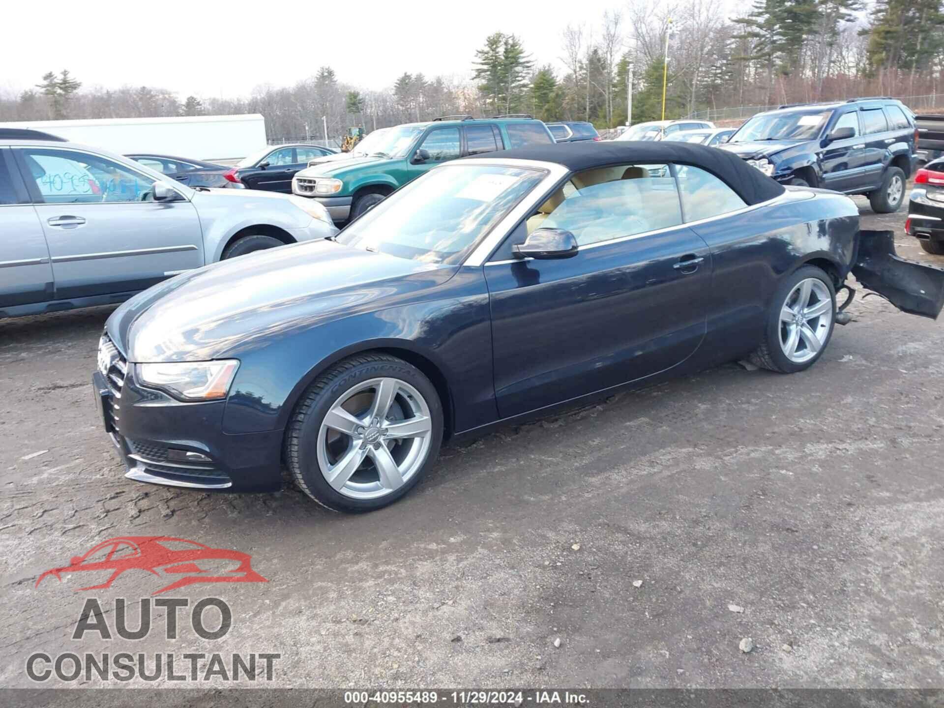 AUDI A5 2013 - WAULFAFH3DN002944