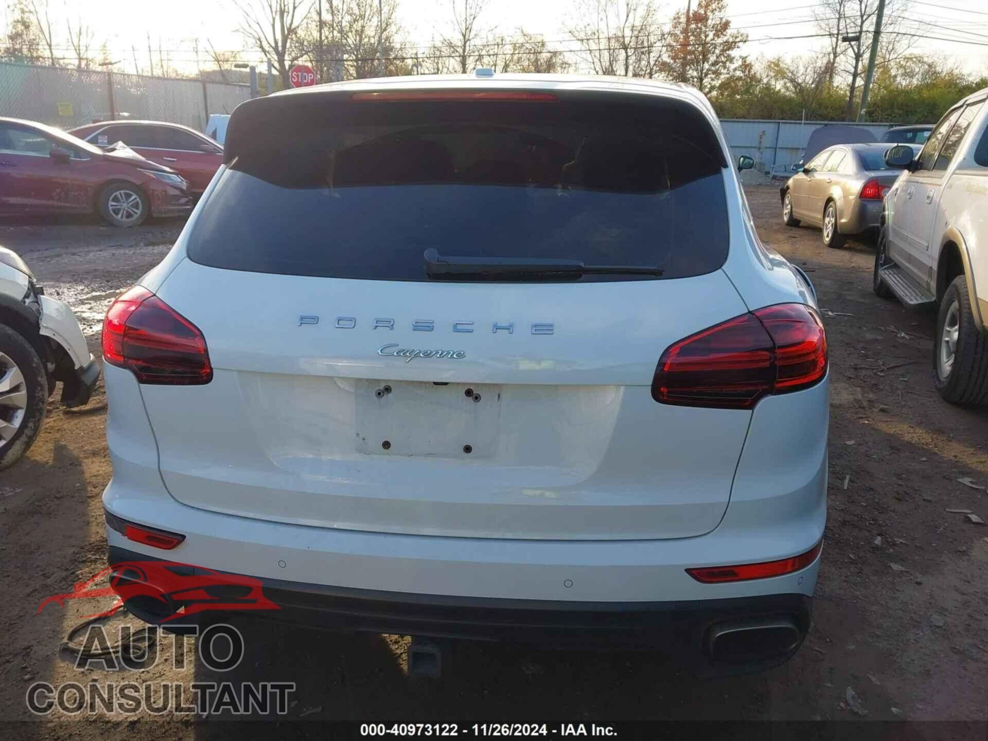 PORSCHE CAYENNE 2017 - WP1AA2A29HKA86260