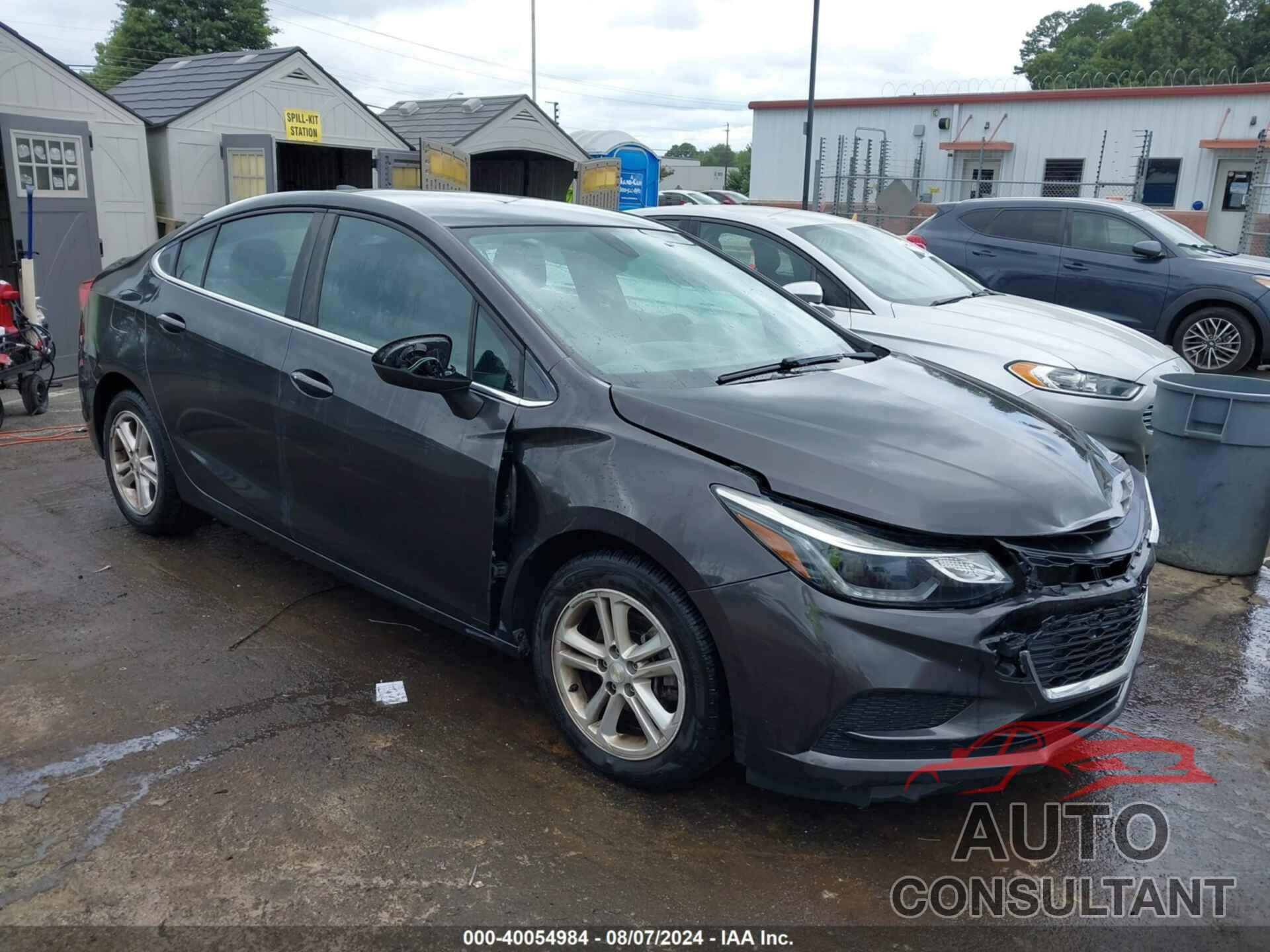 CHEVROLET CRUZE 2017 - 1G1BE5SM8H7215208