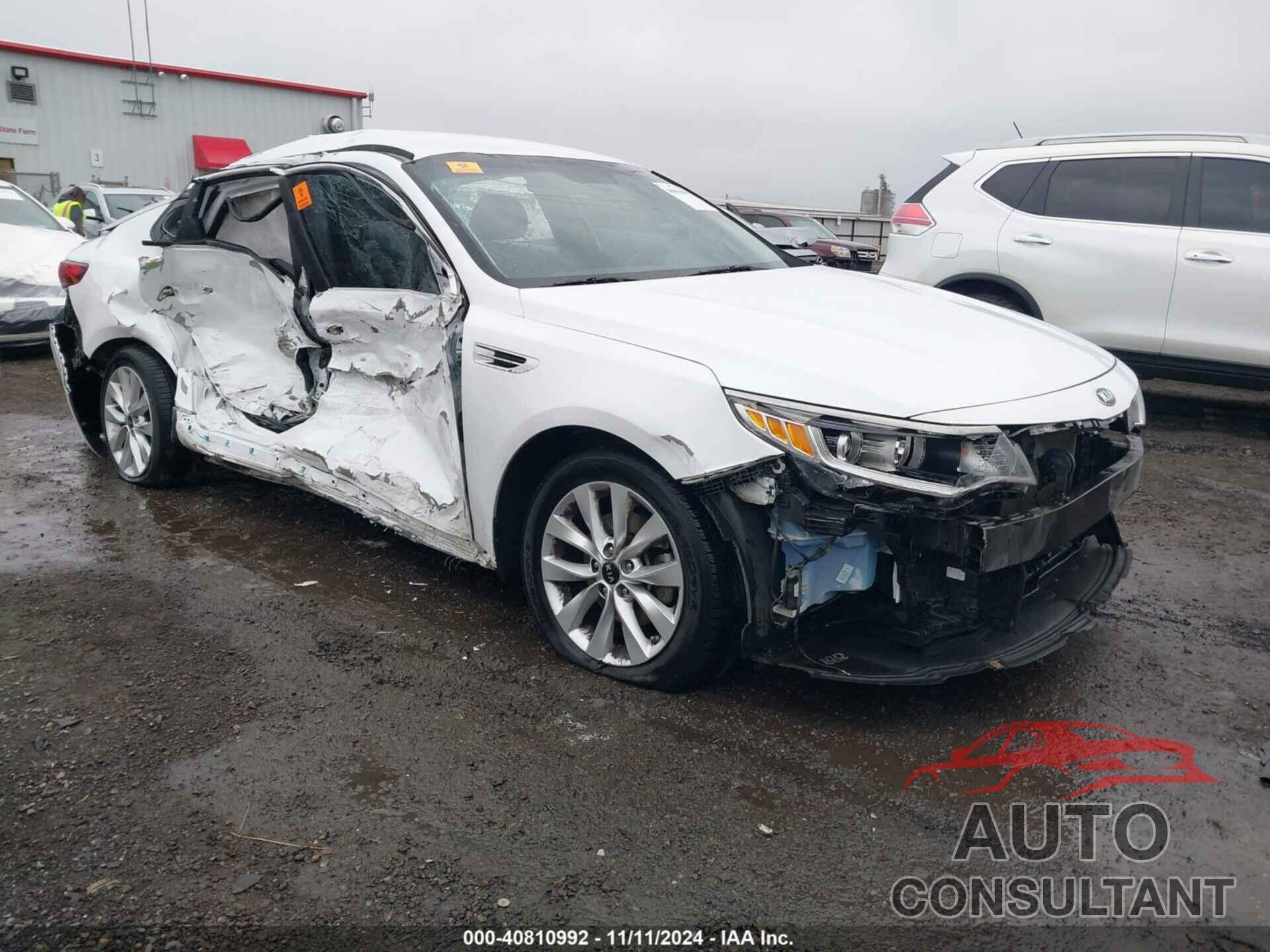 KIA OPTIMA 2018 - 5XXGT4L37JG207584