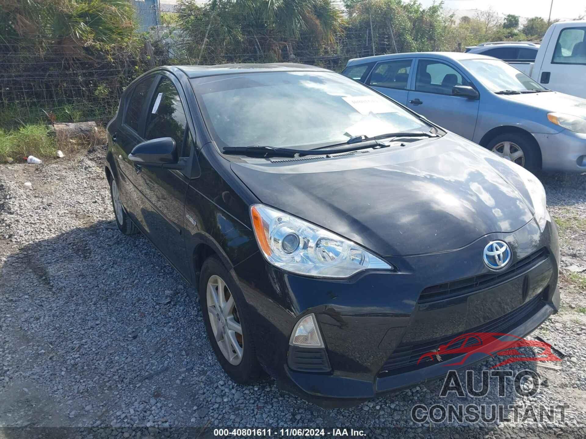 TOYOTA PRIUS C 2013 - JTDKDTB35D1537825