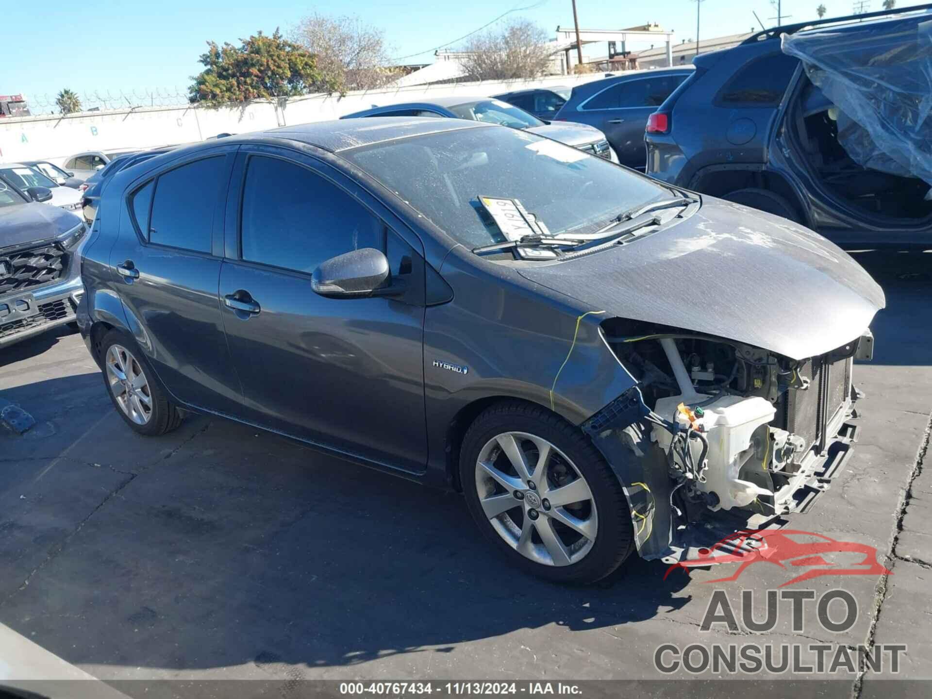 TOYOTA PRIUS C 2015 - JTDKDTB36F1090232