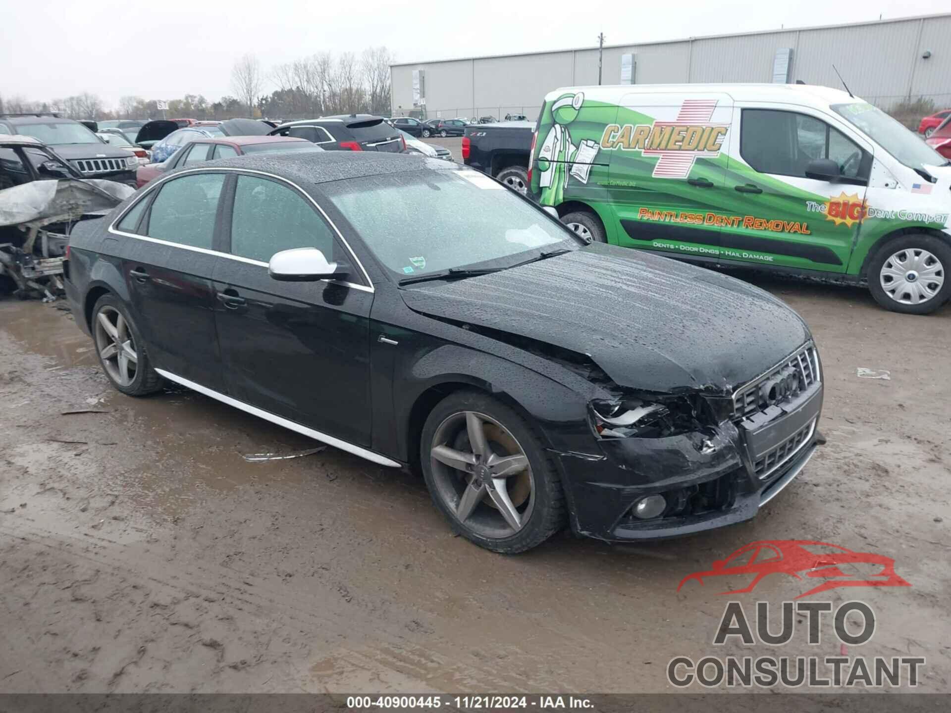 AUDI S4 2011 - WAUMGAFLXBA050239