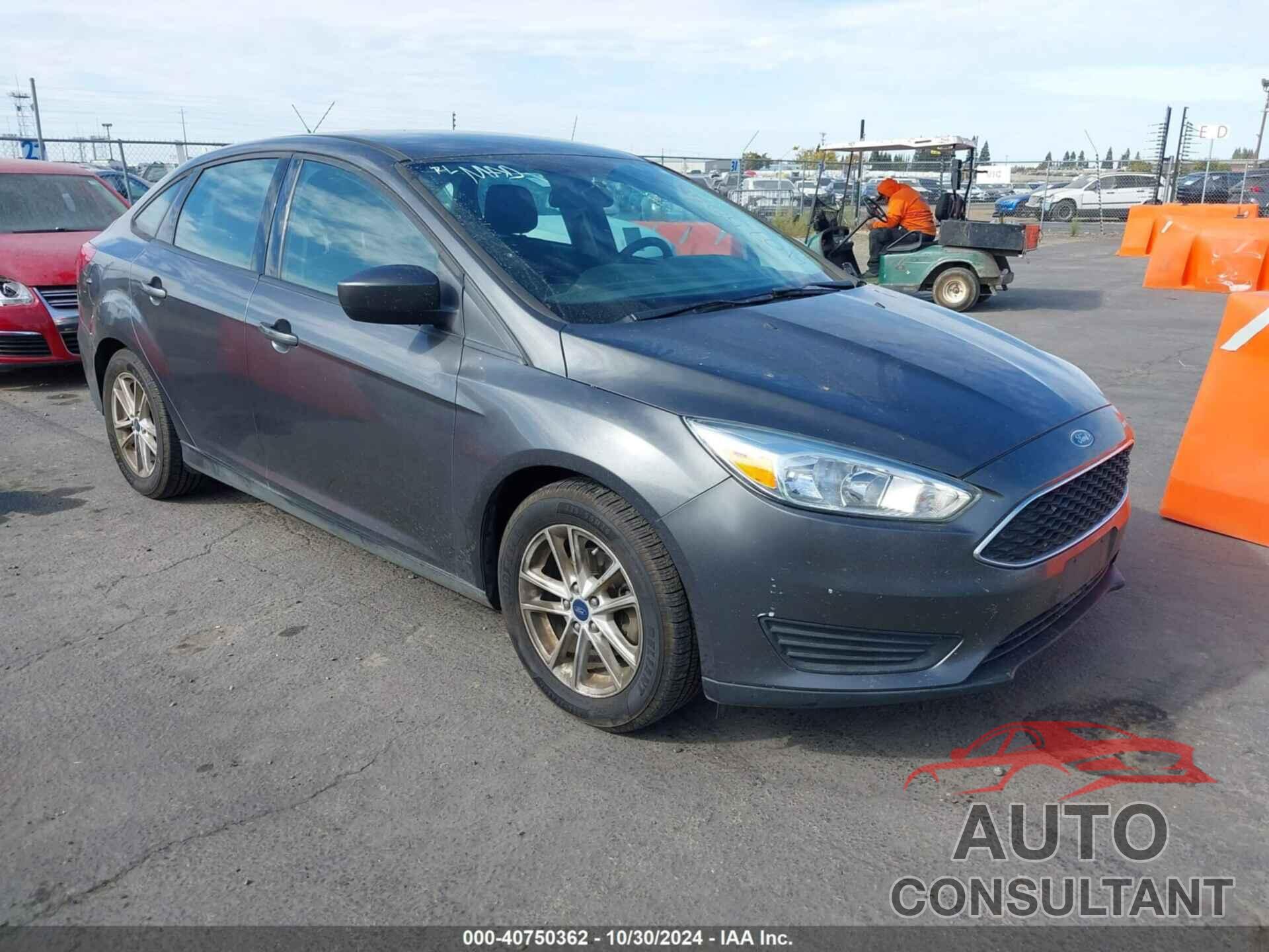 FORD FOCUS 2018 - 1FADP3FE4JL313690