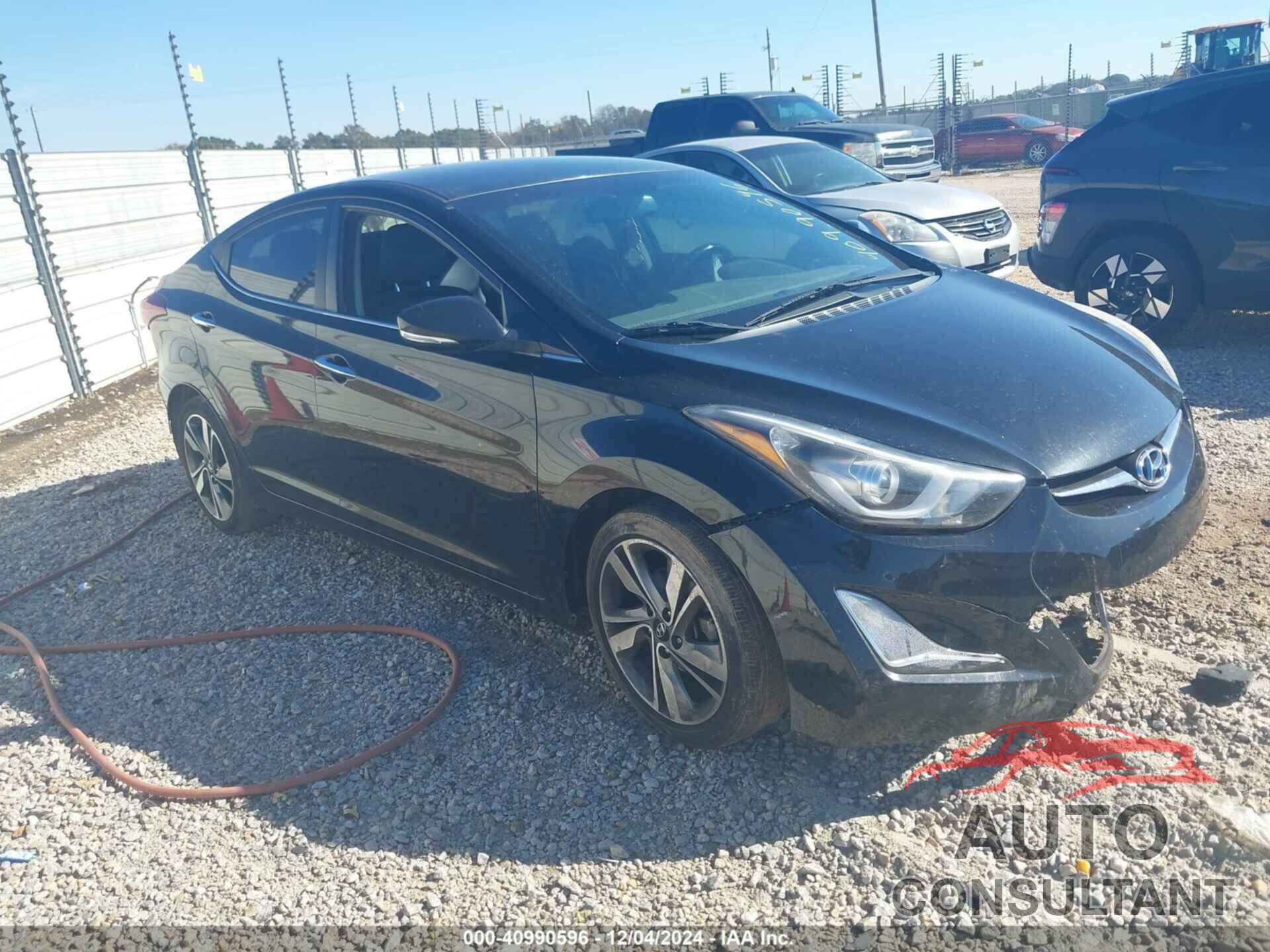 HYUNDAI ELANTRA 2015 - KMHDH4AE2FU264801