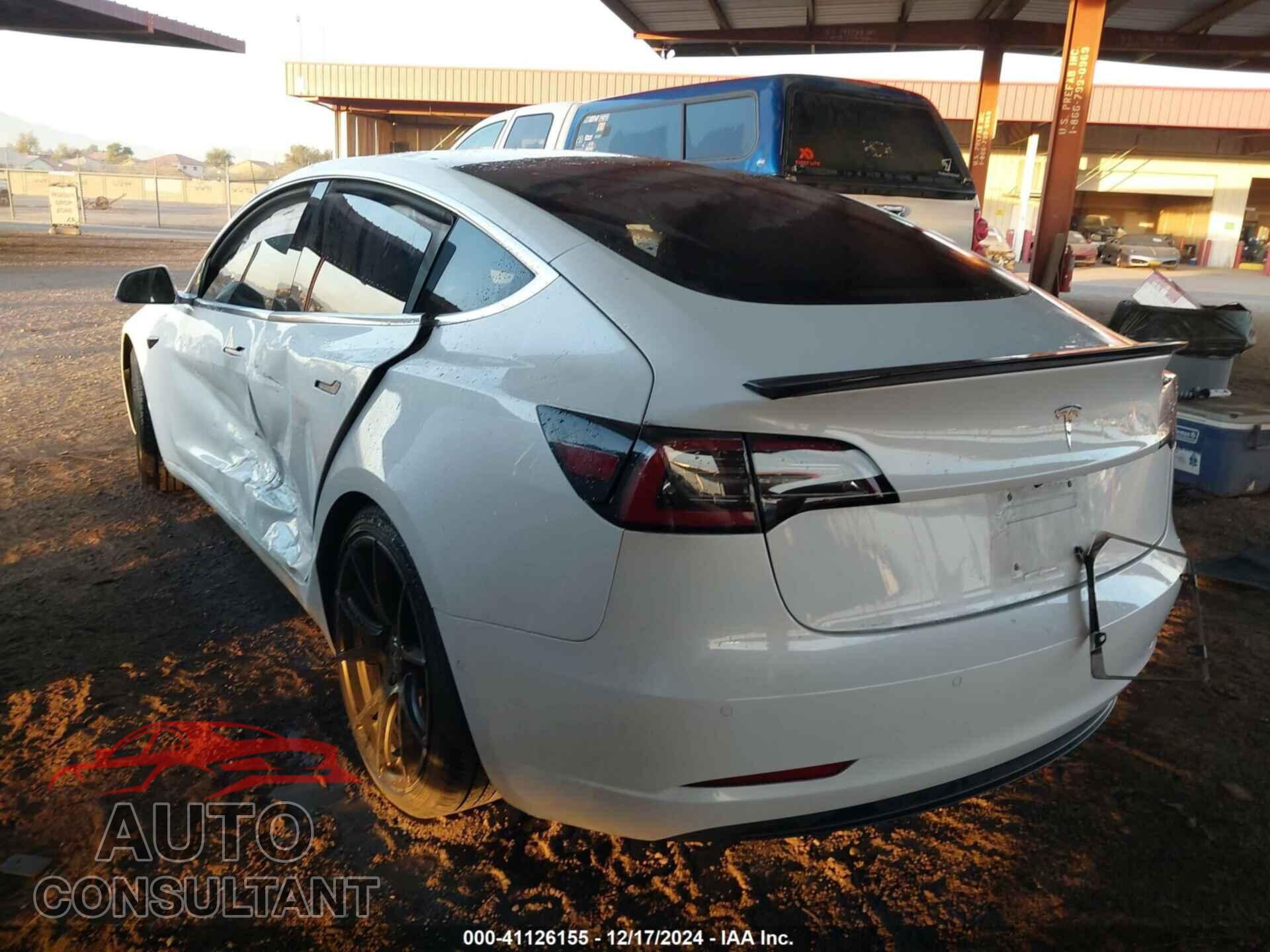 TESLA MODEL 3 2018 - 5YJ3E1EA1JF058644