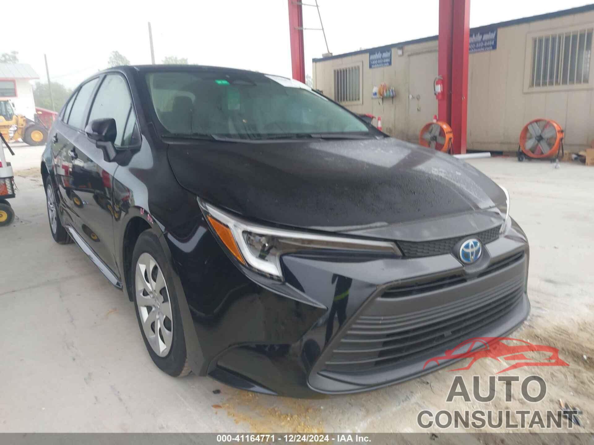 TOYOTA COROLLA 2023 - JTDBCMFE7P3004100