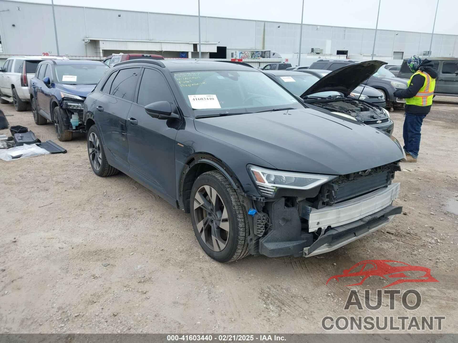 AUDI E-TRON 2021 - WA1AAAGE6MB027927