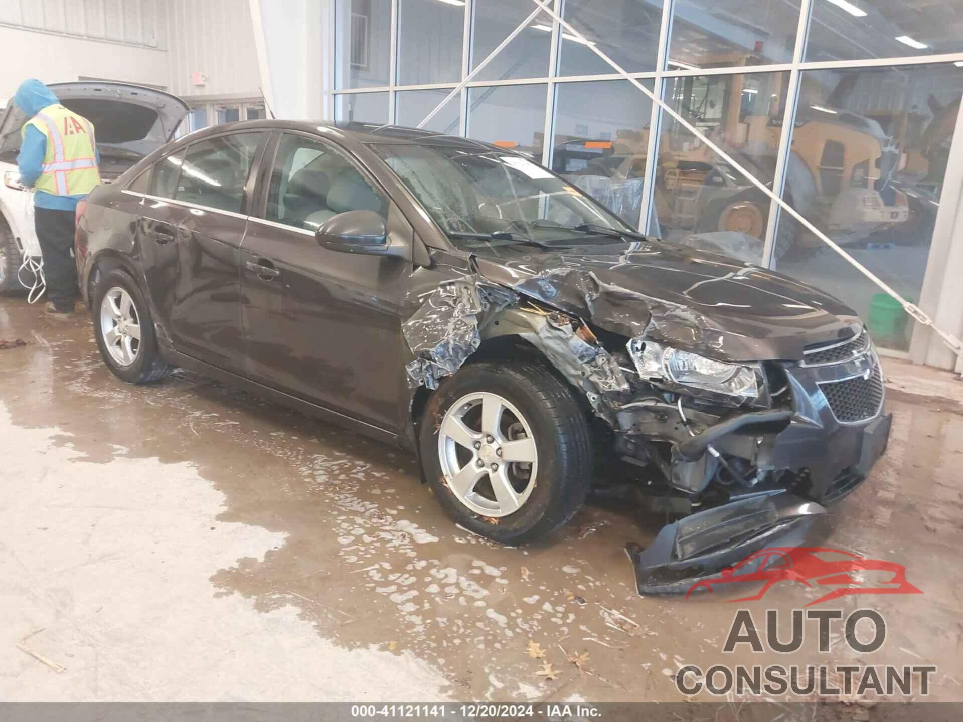 CHEVROLET CRUZE 2014 - 1G1PC5SB0E7386881