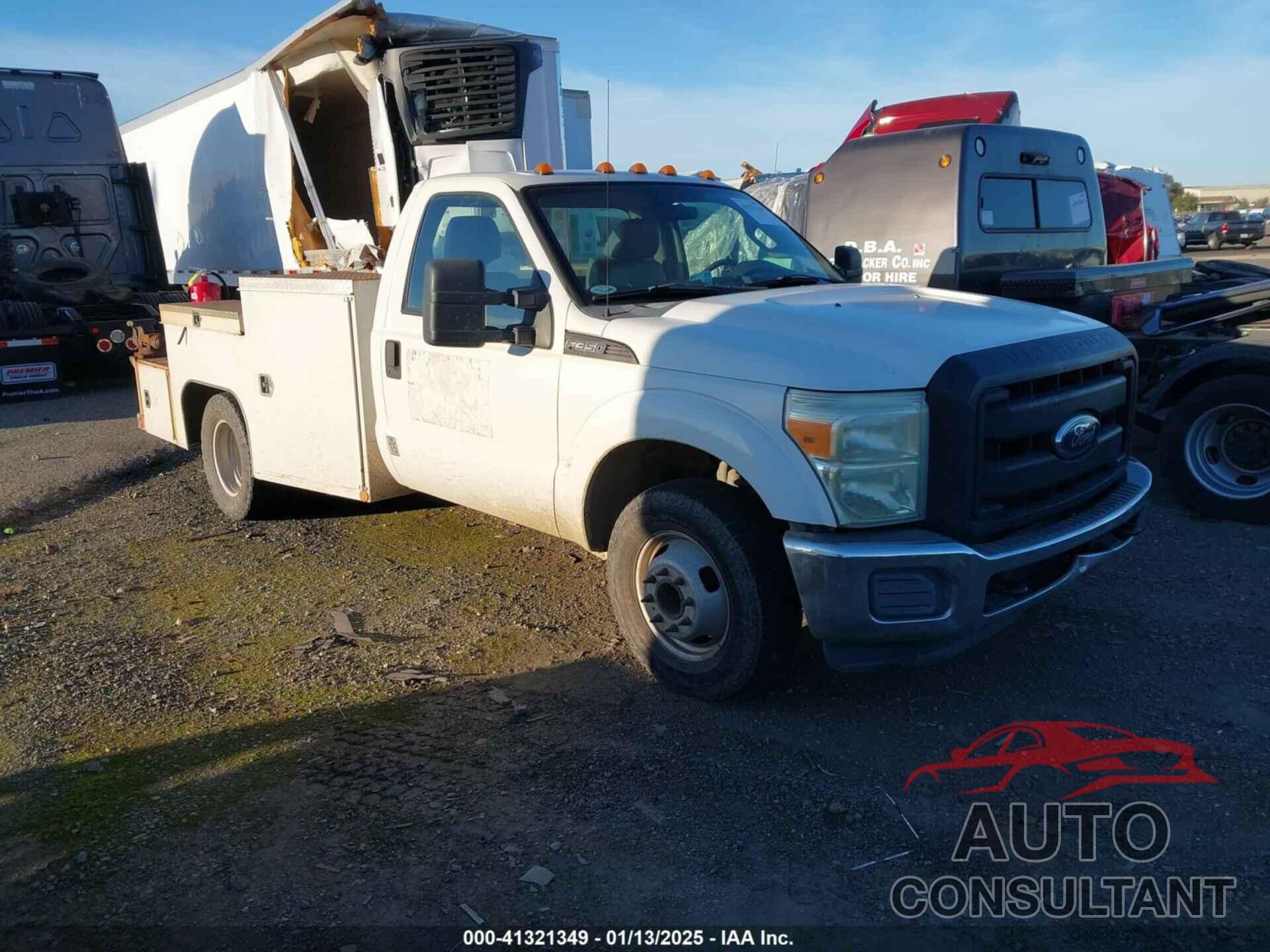 FORD F-350 CHASSIS 2011 - 1FDRF3G64BEB92591