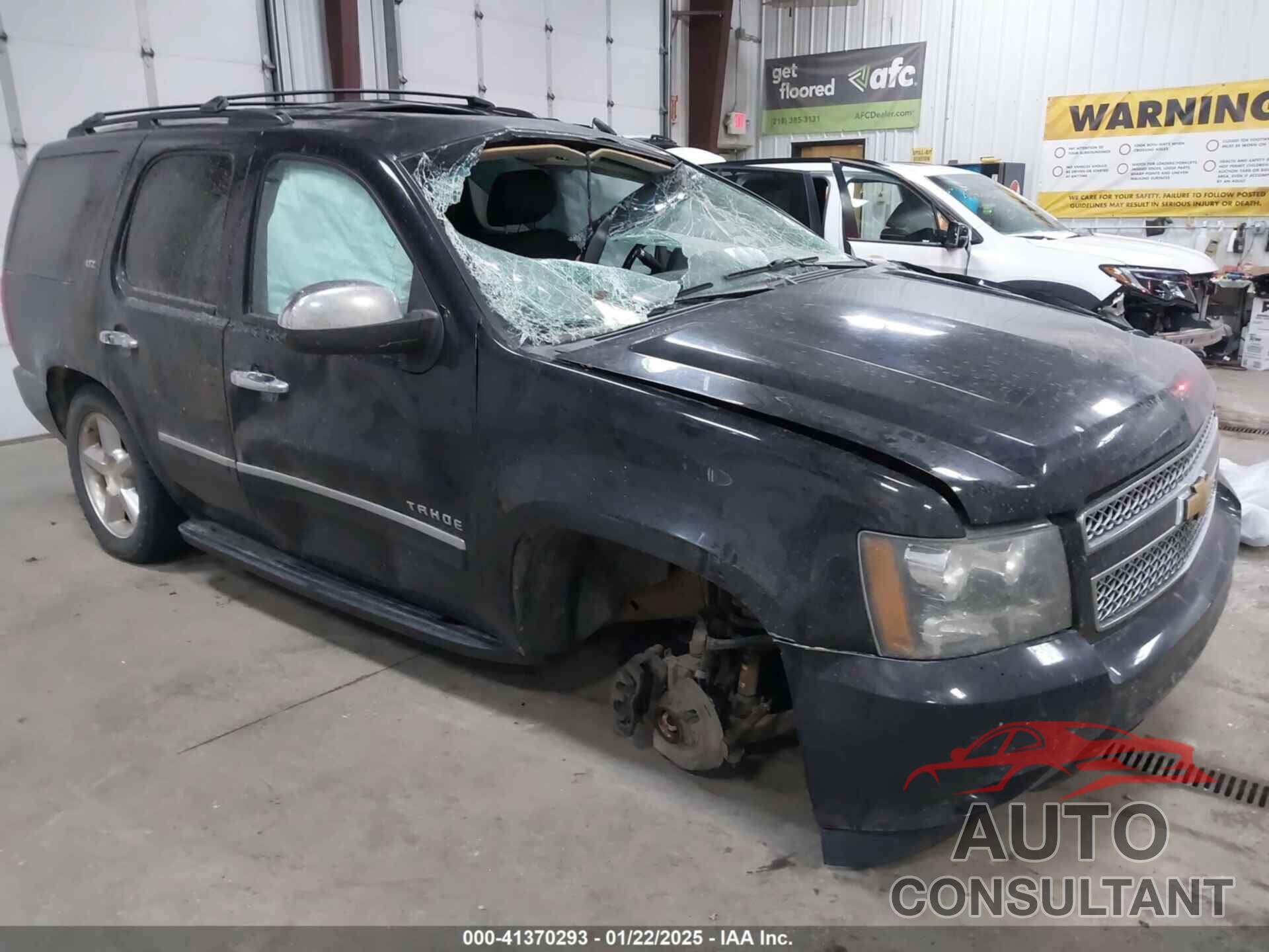 CHEVROLET TAHOE 2014 - 1GNSKCE07ER230013