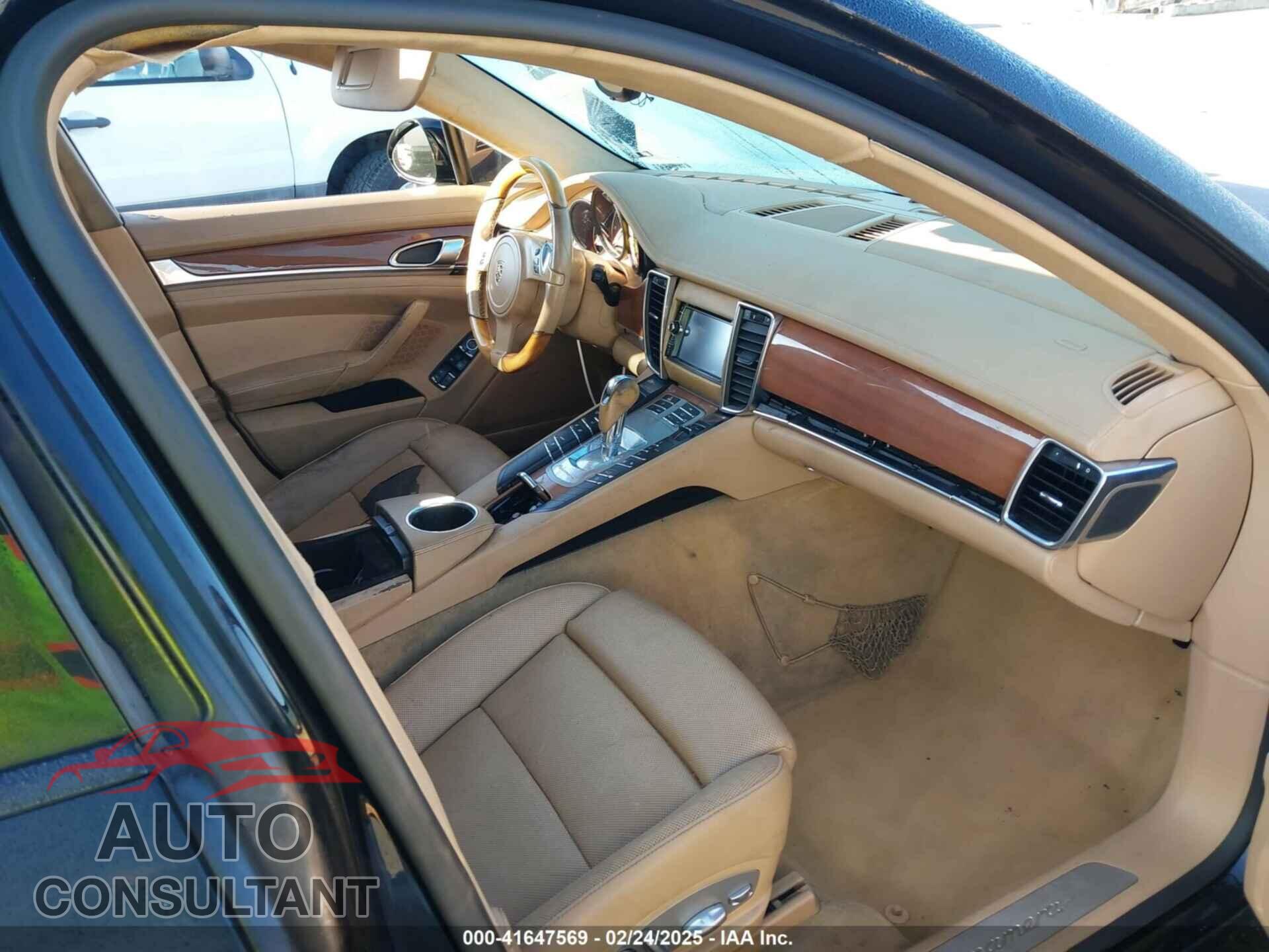 PORSCHE PANAMERA 2011 - WP0AA2A71BL013687