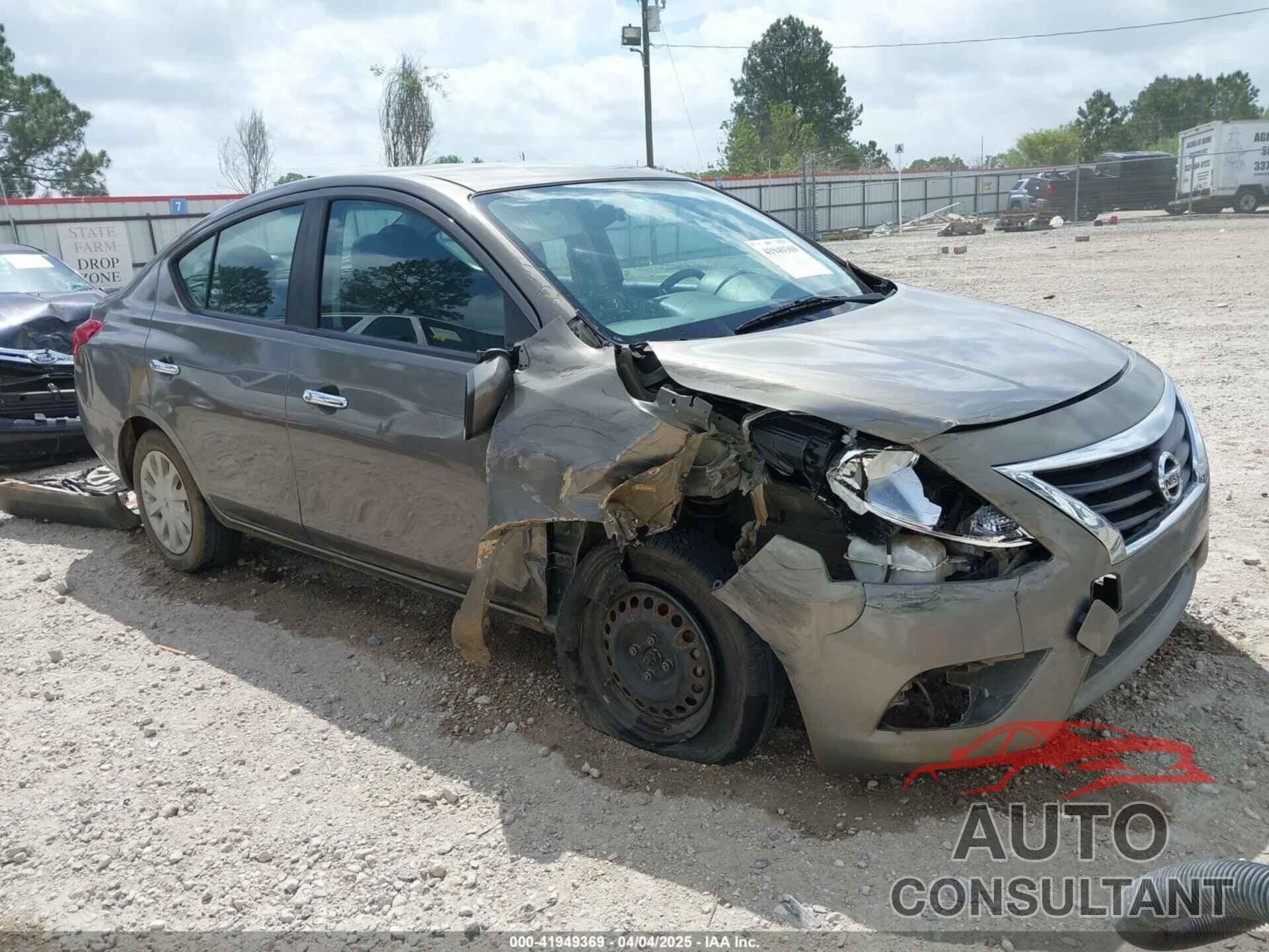 NISSAN VERSA 2012 - 3N1CN7AP2CL826622