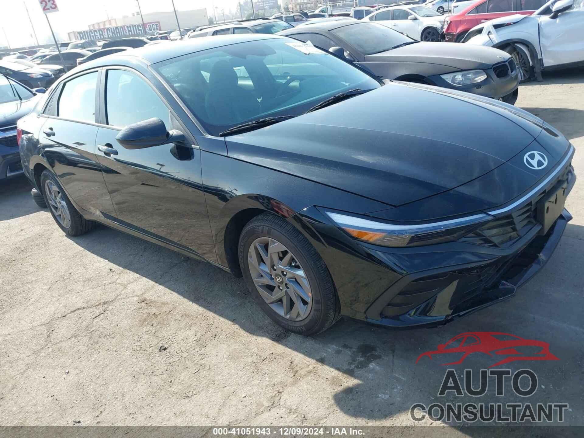 HYUNDAI ELANTRA 2024 - KMHLM4DG4RU699652