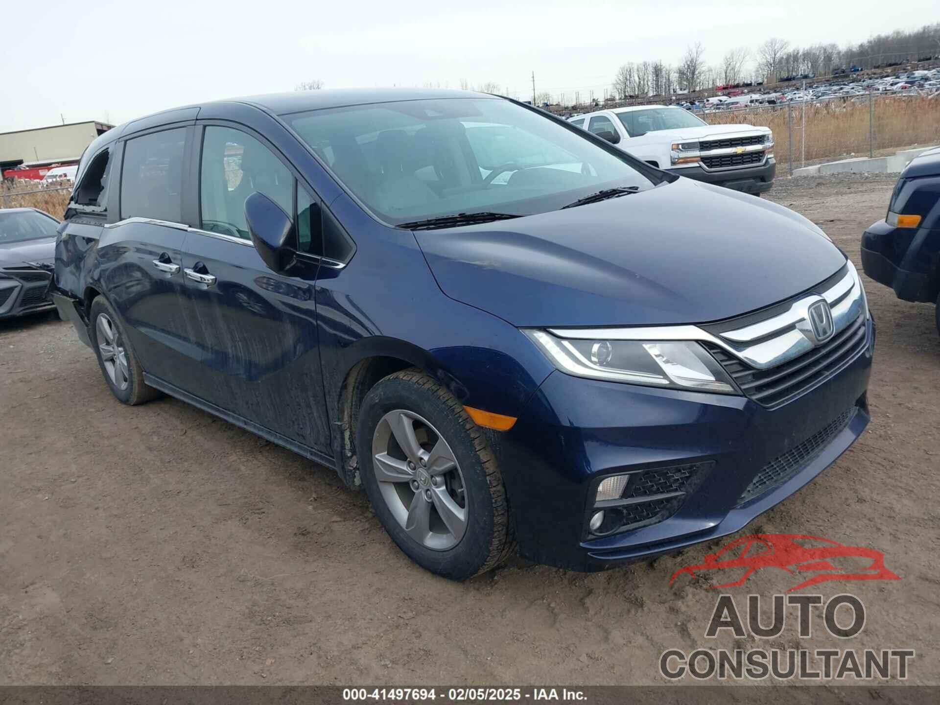 HONDA ODYSSEY 2018 - 5FNRL6H50JB071459