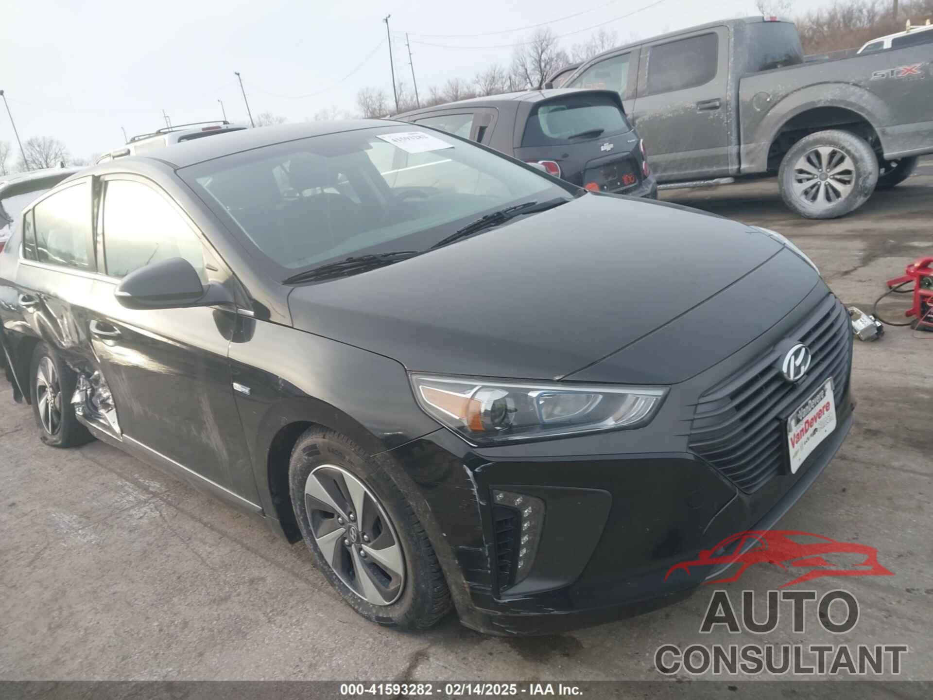 HYUNDAI IONIQ HYBRID 2017 - KMHC75LC9HU027841