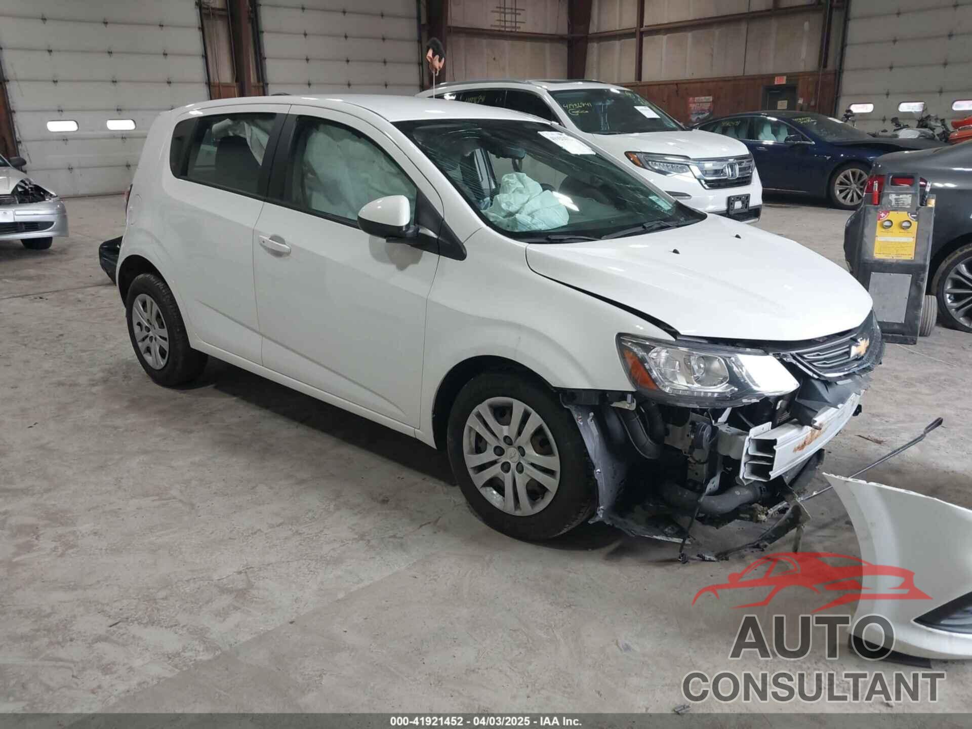 CHEVROLET SONIC 2020 - 1G1JG6SB9L4110004