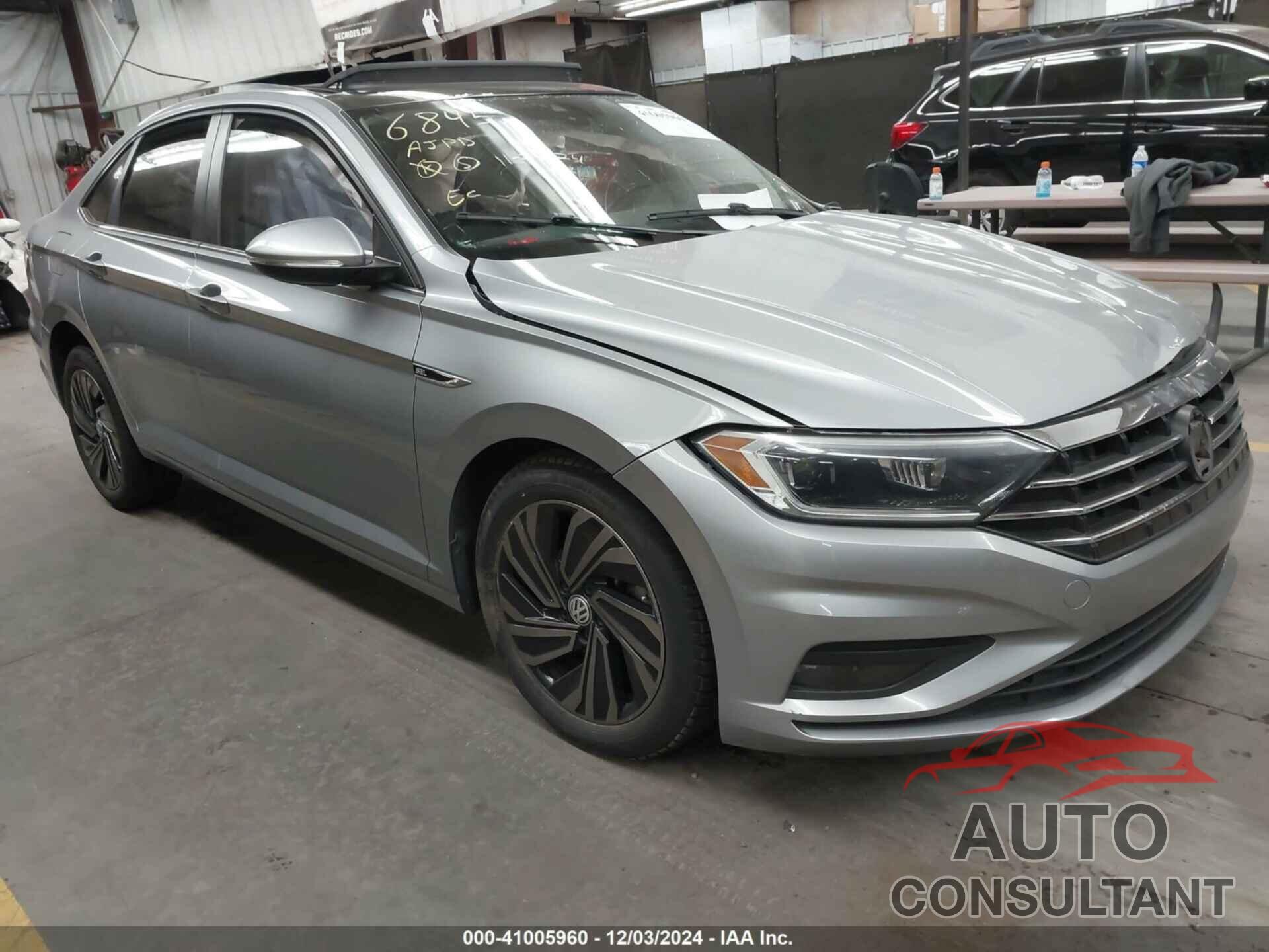 VOLKSWAGEN JETTA 2019 - 3VWG57BU9KM185381