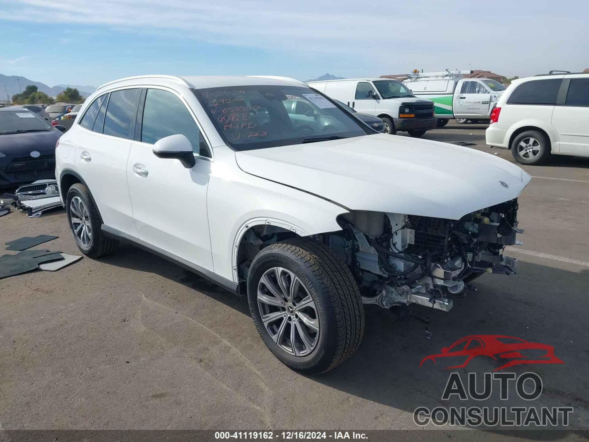 MERCEDES-BENZ GLC 300 2023 - W1NKM4GB2PF052807