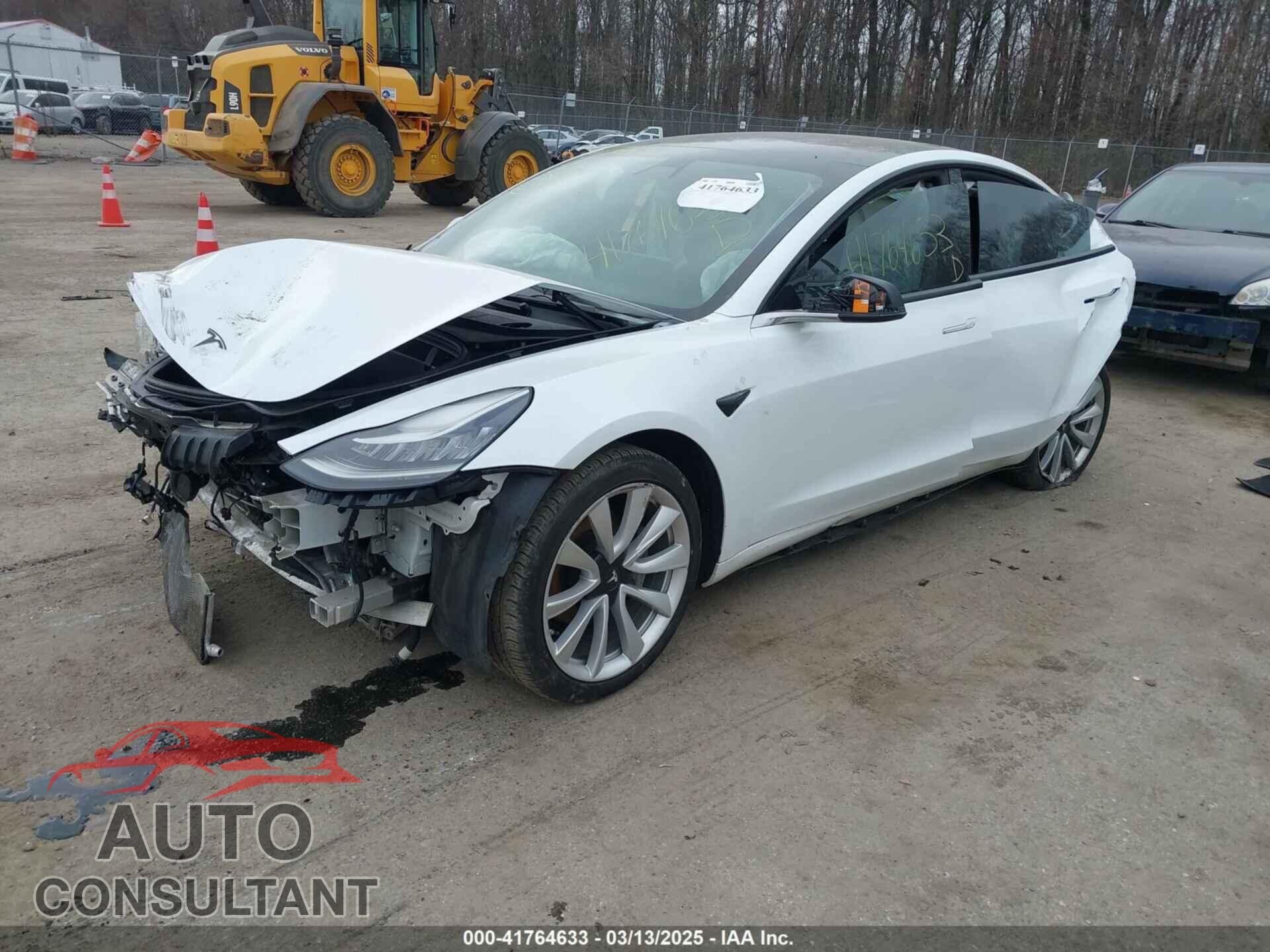 TESLA MODEL 3 2018 - 5YJ3E1EA9JF036018