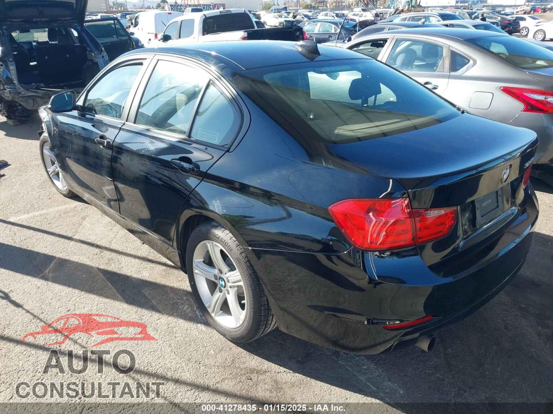 BMW 320I 2015 - WBA3B1G59FNT03642