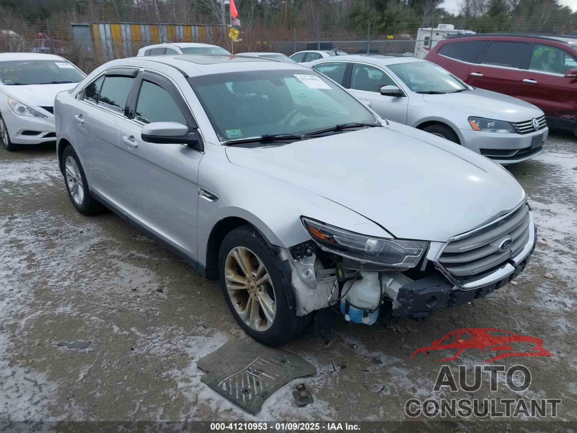 FORD TAURUS 2015 - 1FAHP2E87FG181077