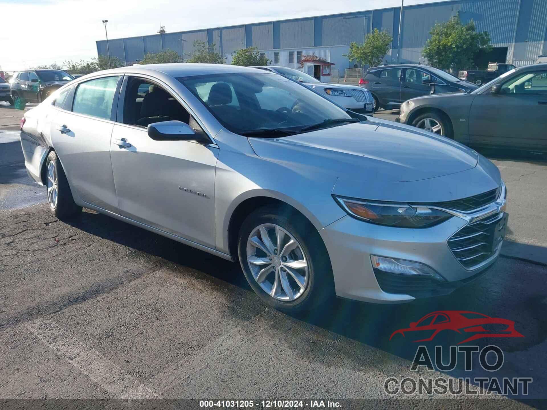 CHEVROLET MALIBU 2020 - 1G1ZD5ST7LF073022