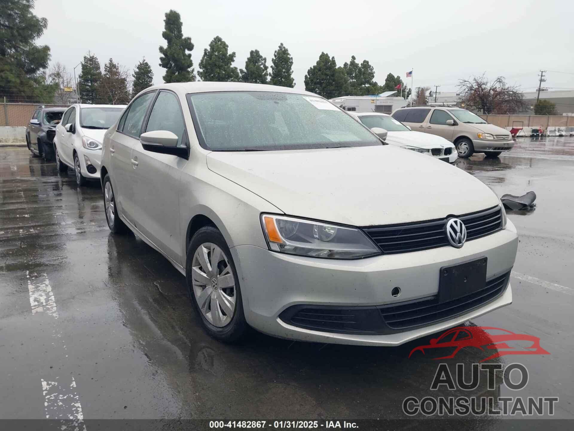 VOLKSWAGEN JETTA 2011 - 3VWDZ7AJ7BM327936