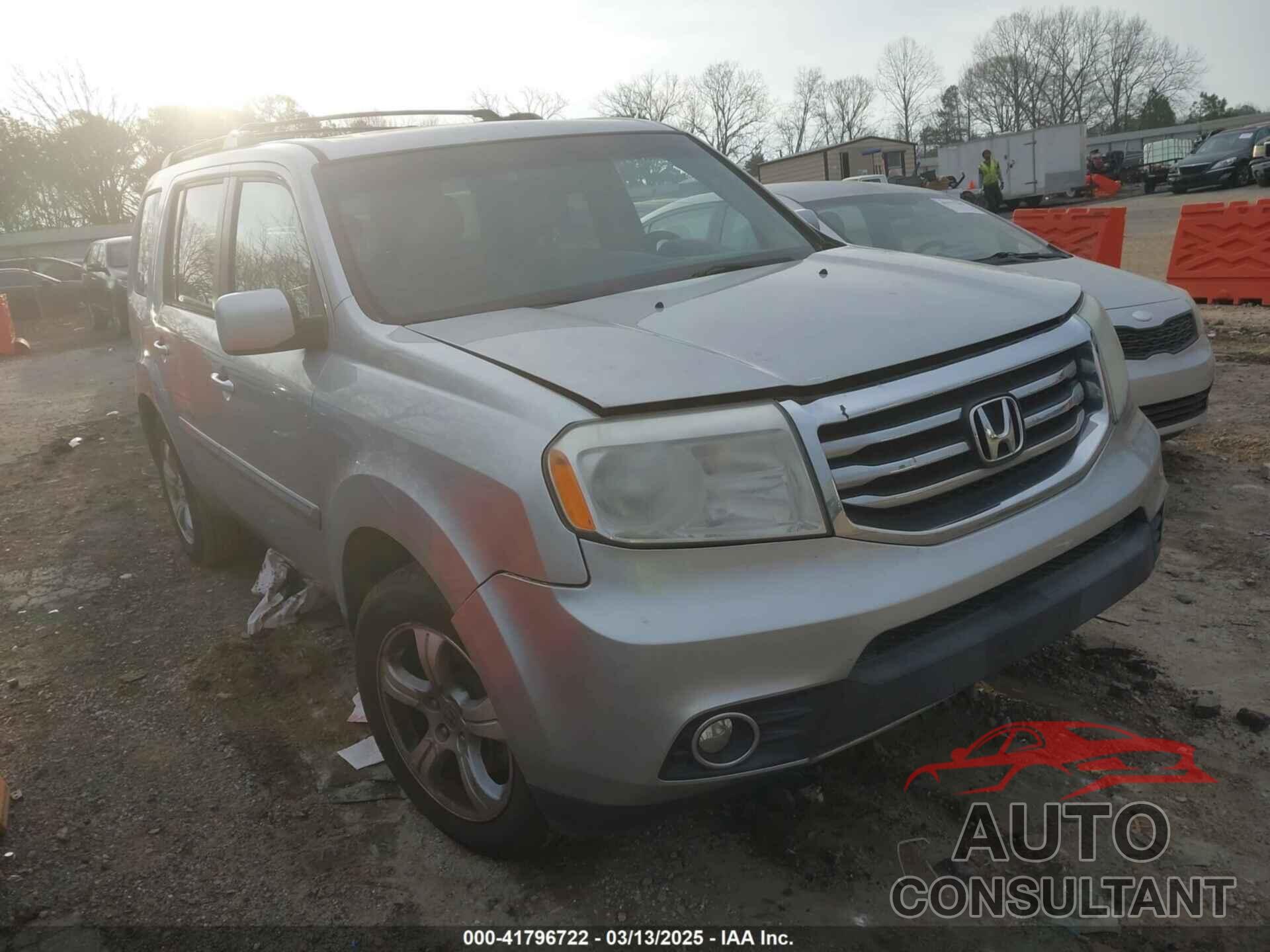 HONDA PILOT 2012 - 5FNYF3H5XCB041485