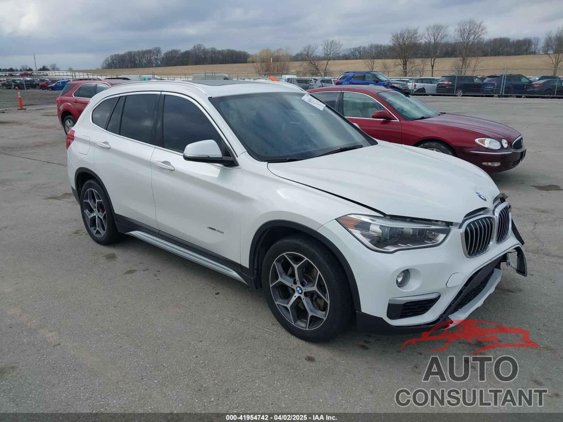BMW X1 2016 - WBXHT3C35GP886144