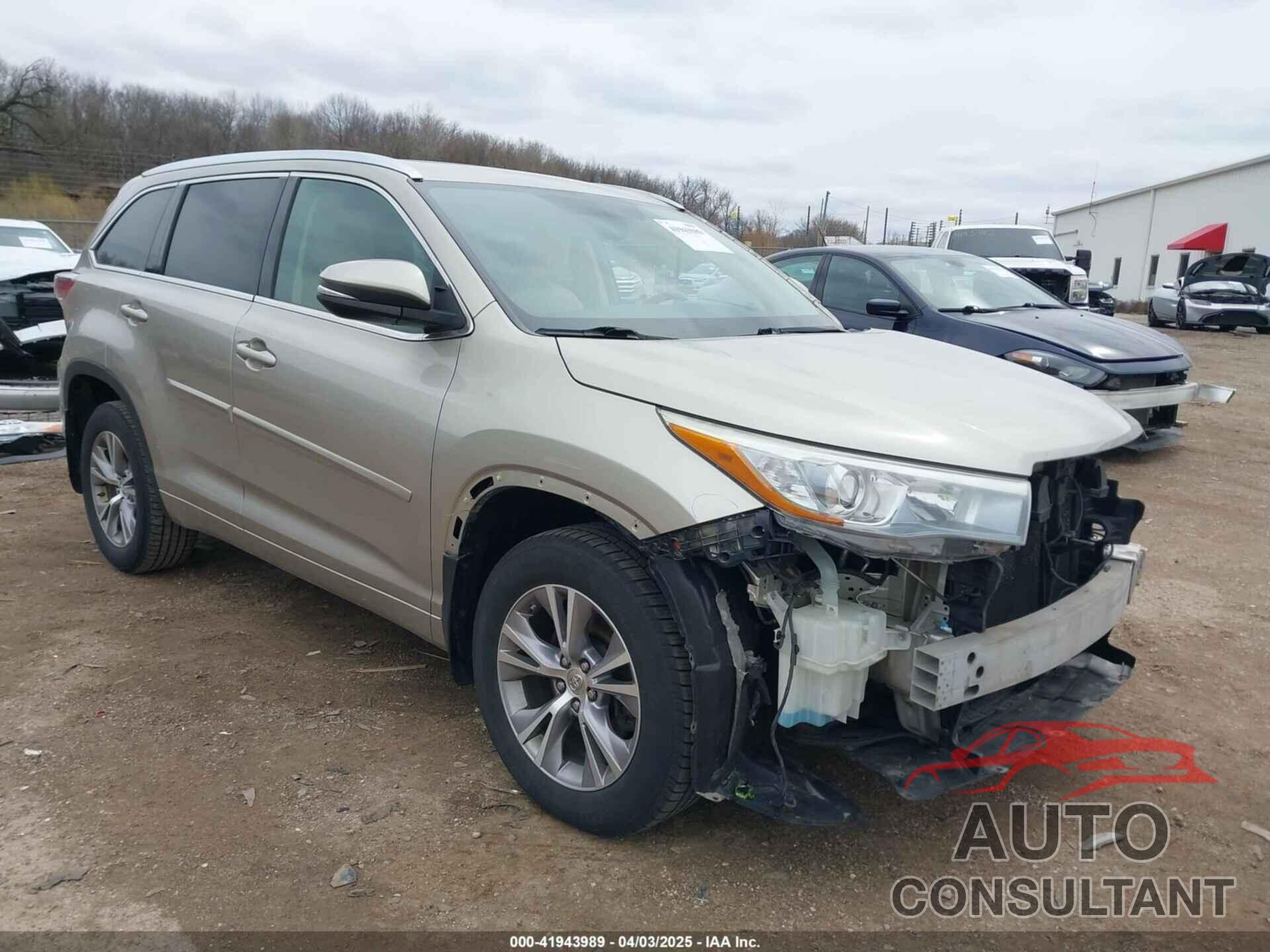 TOYOTA HIGHLANDER 2015 - 5TDJKRFH0FS115641
