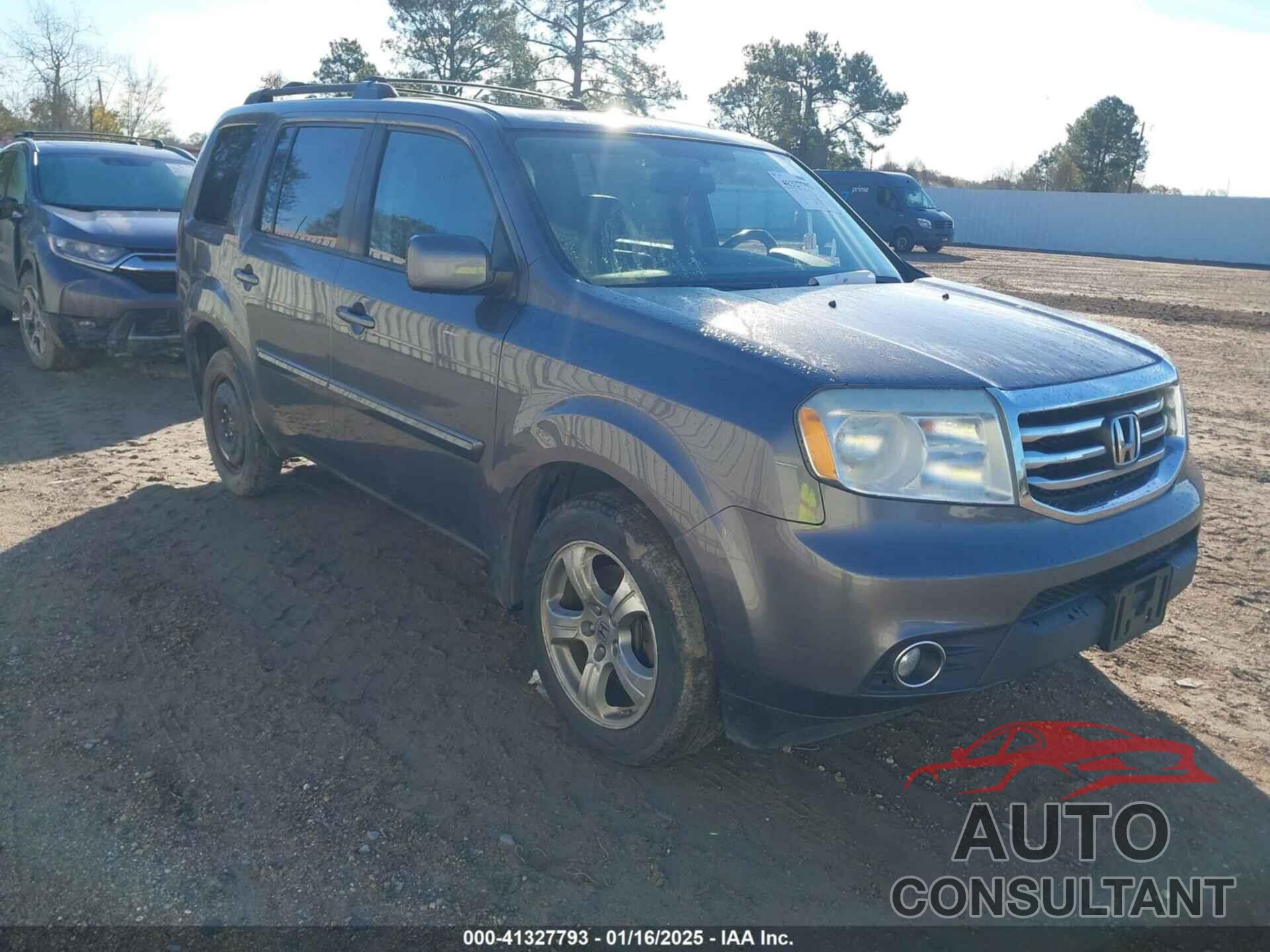 HONDA PILOT 2015 - 5FNYF4H59FB060023