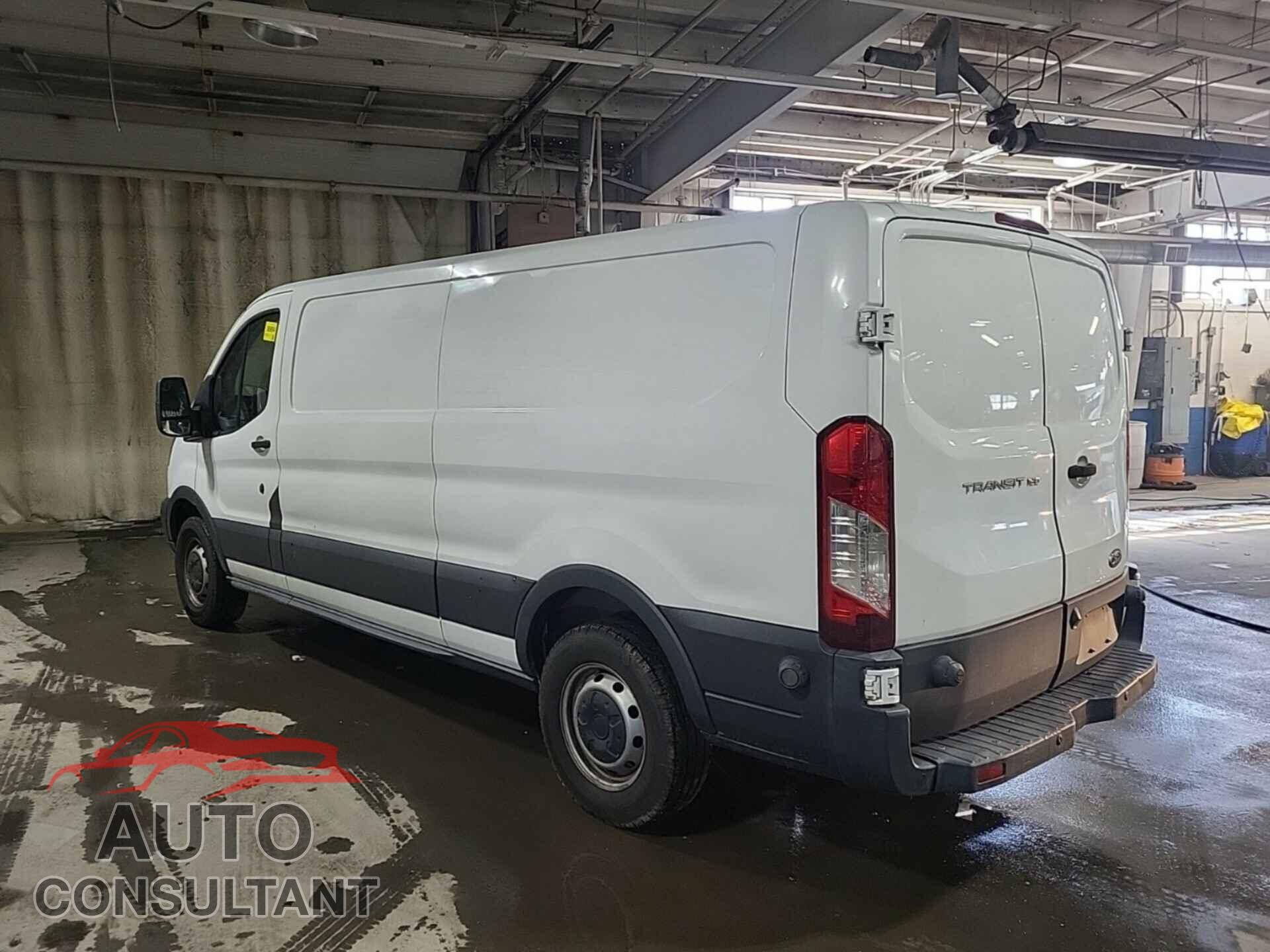 FORD TRANSIT 2015 - 1FTNE2YM2FKB32295