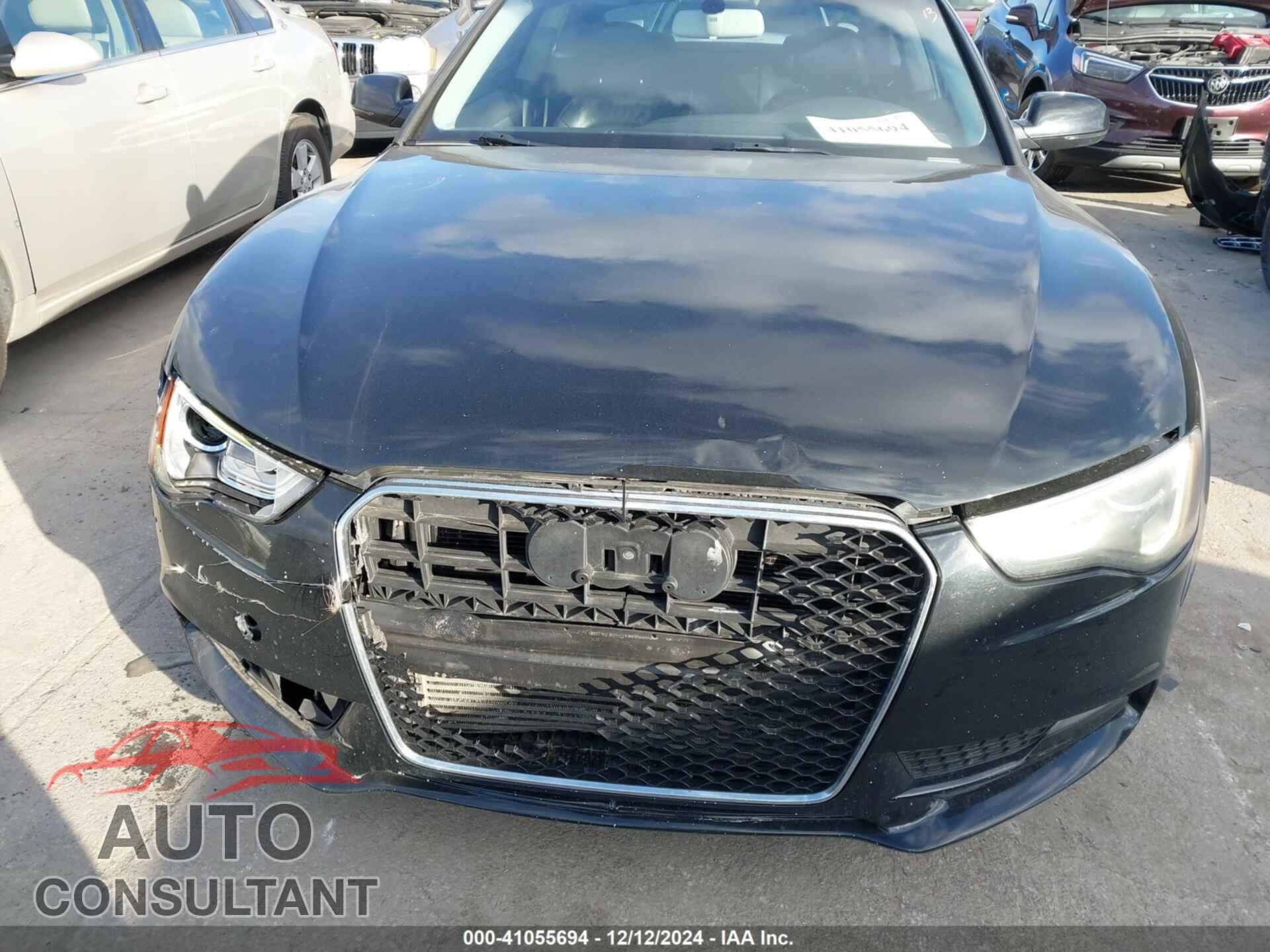 AUDI A5 2013 - WAUCFAFR8DA011736