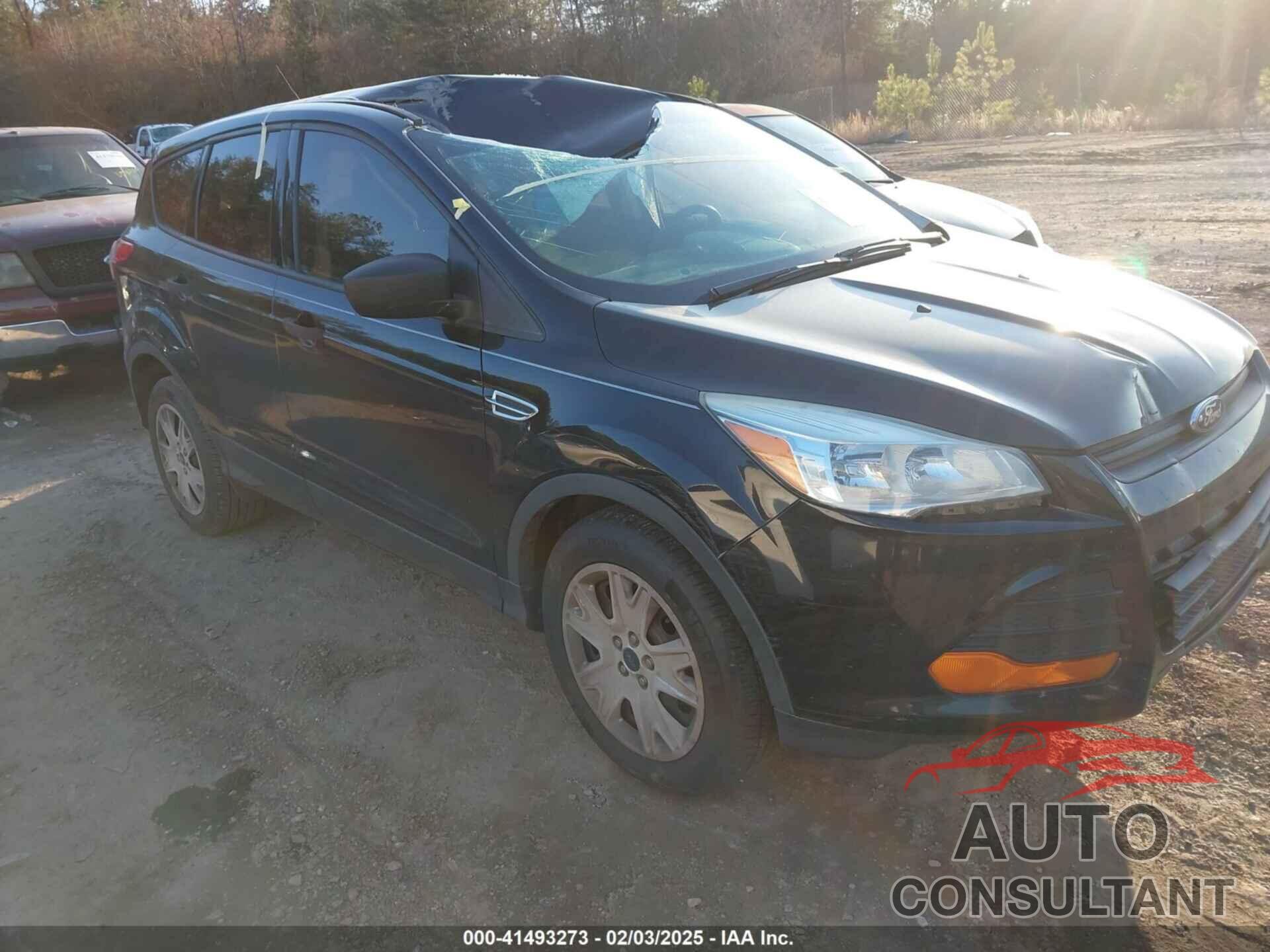 FORD ESCAPE 2016 - 1FMCU0F73GUC05235