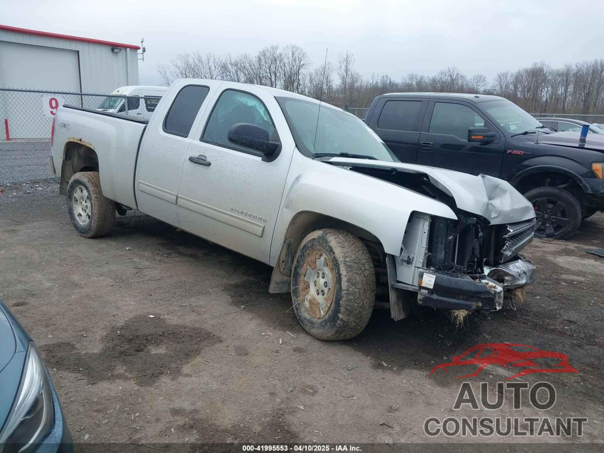CHEVROLET SILVERADO 1500 2013 - 1GCRKSE72DZ239246