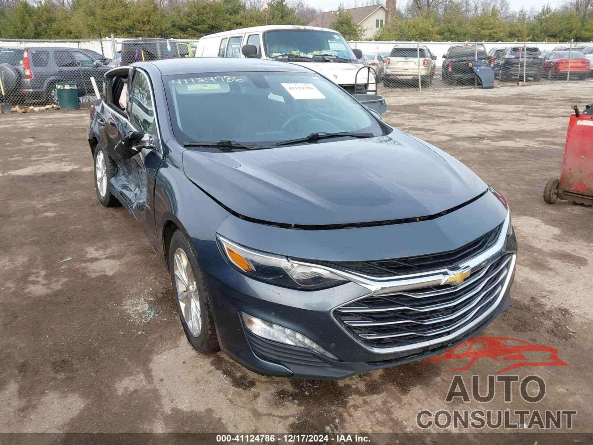 CHEVROLET MALIBU 2019 - 1G1ZD5ST0KF138405